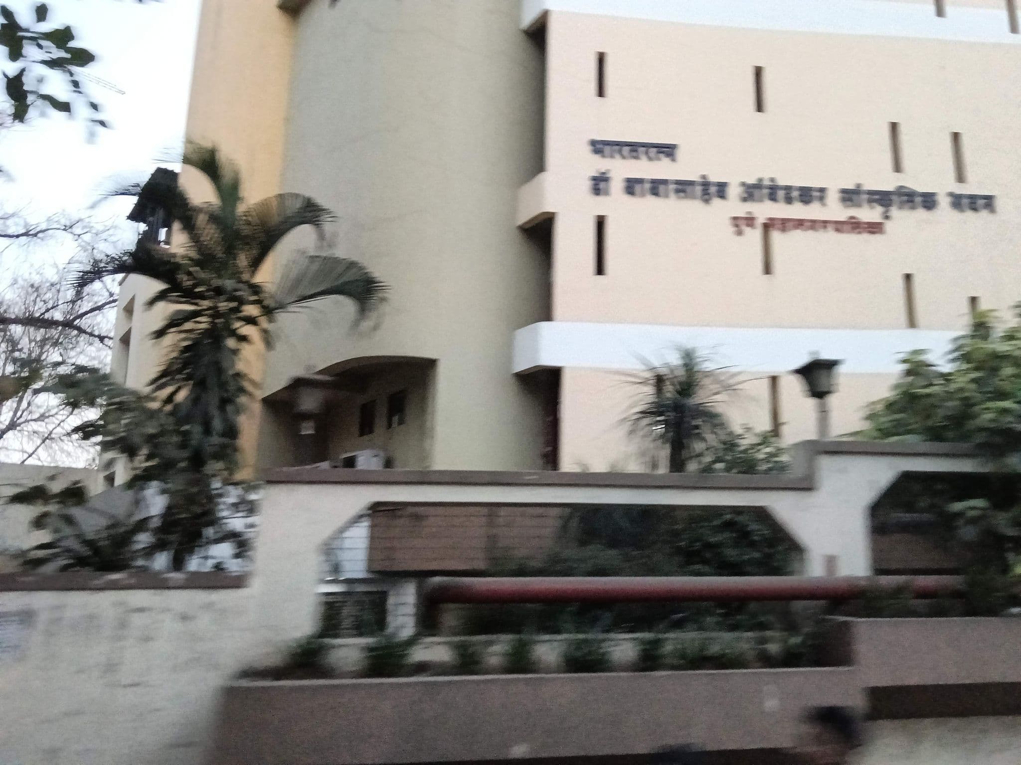 Street view near Marwadi Sammelan Dharmashala, Pune — © Shubhangirane (CC BY-SA · Mapillary)