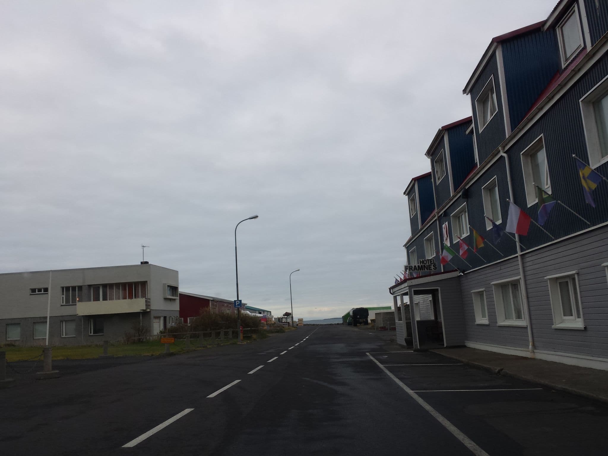 Street view near Kirkjufell, Ólafsvík — © stalfur (CC BY-SA · Mapillary)