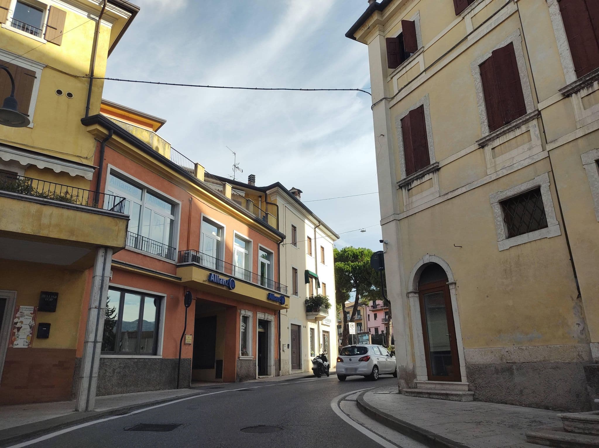 Street view near Hotel San Marco, Caprino Veronese — © thetornado76 (CC BY-SA · Mapillary)