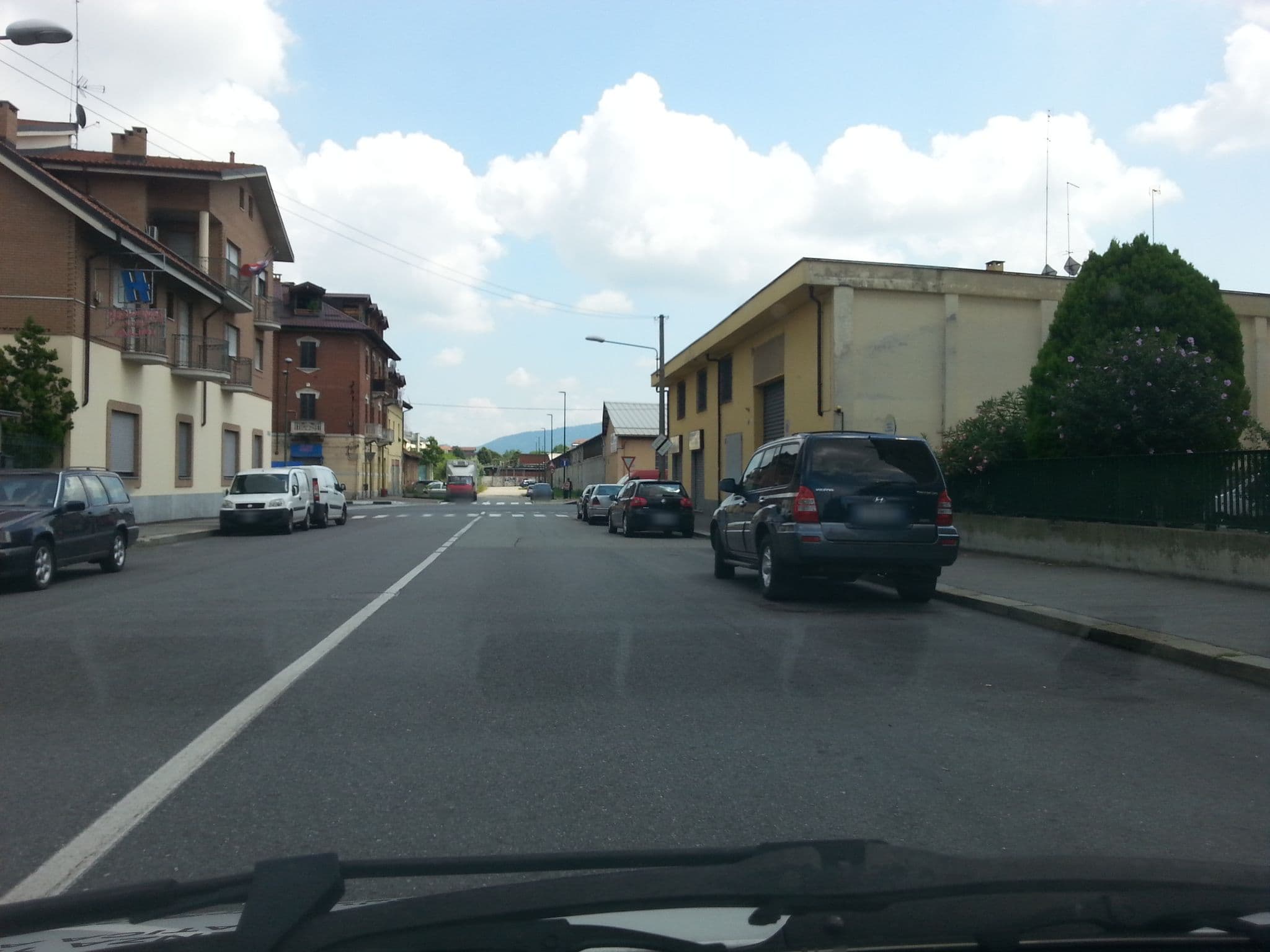 Street view near Hotel Delle Alpi 2, Borgo Vittoria — © feddar (CC BY-SA · Mapillary)