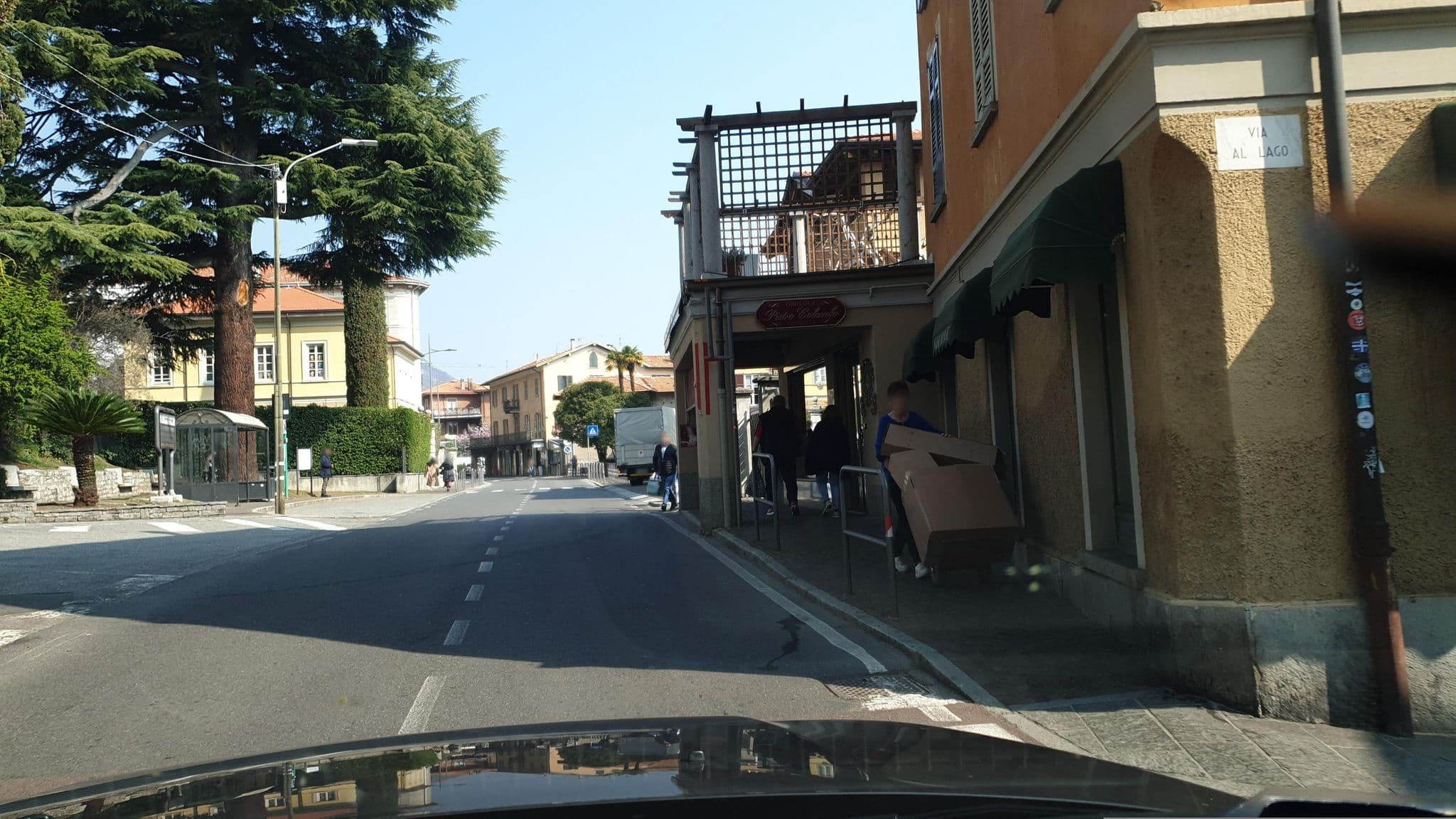 Street view near Albergo Vecchia Menaggio, Menaggio — © yannakis (CC BY-SA · Mapillary)