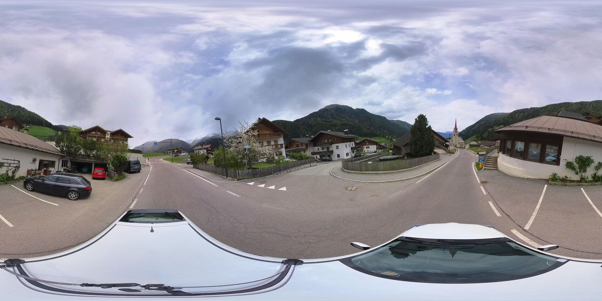 Street view near Gasthof Hofmann, Valle di Casies - Gsies — © osmplus_org (CC BY-SA · Mapillary)