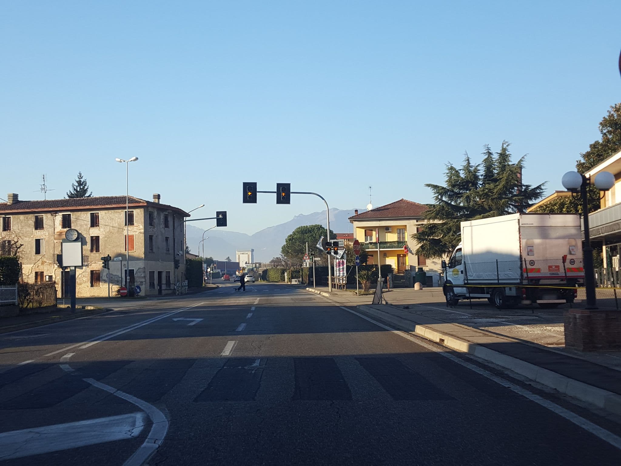 Street view near S. Tomio, Isola Vicentina — © lucamenini (CC BY-SA · Mapillary)
