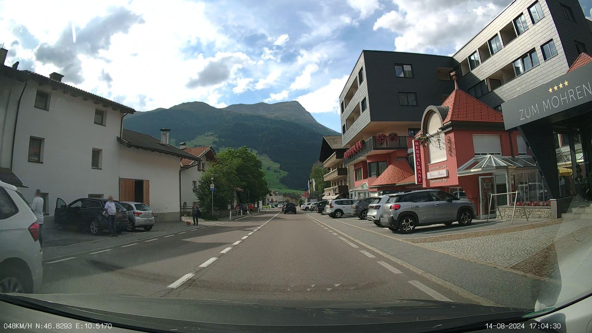 Street view near Zum Mohren, Malles Venosta