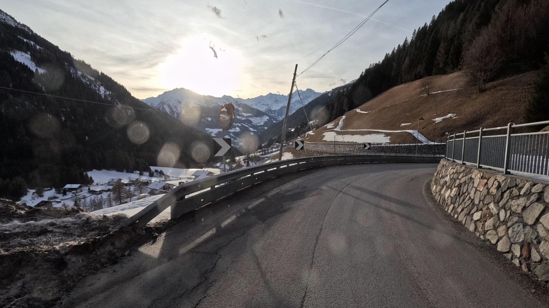 Street view near Bergsicht, Racines — © bct (CC BY-SA · Mapillary)
