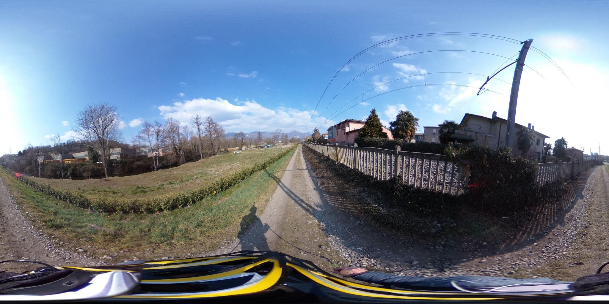 Street view near Hotel Pontenuovo, Merone — © kaitu (CC BY-SA · Mapillary)