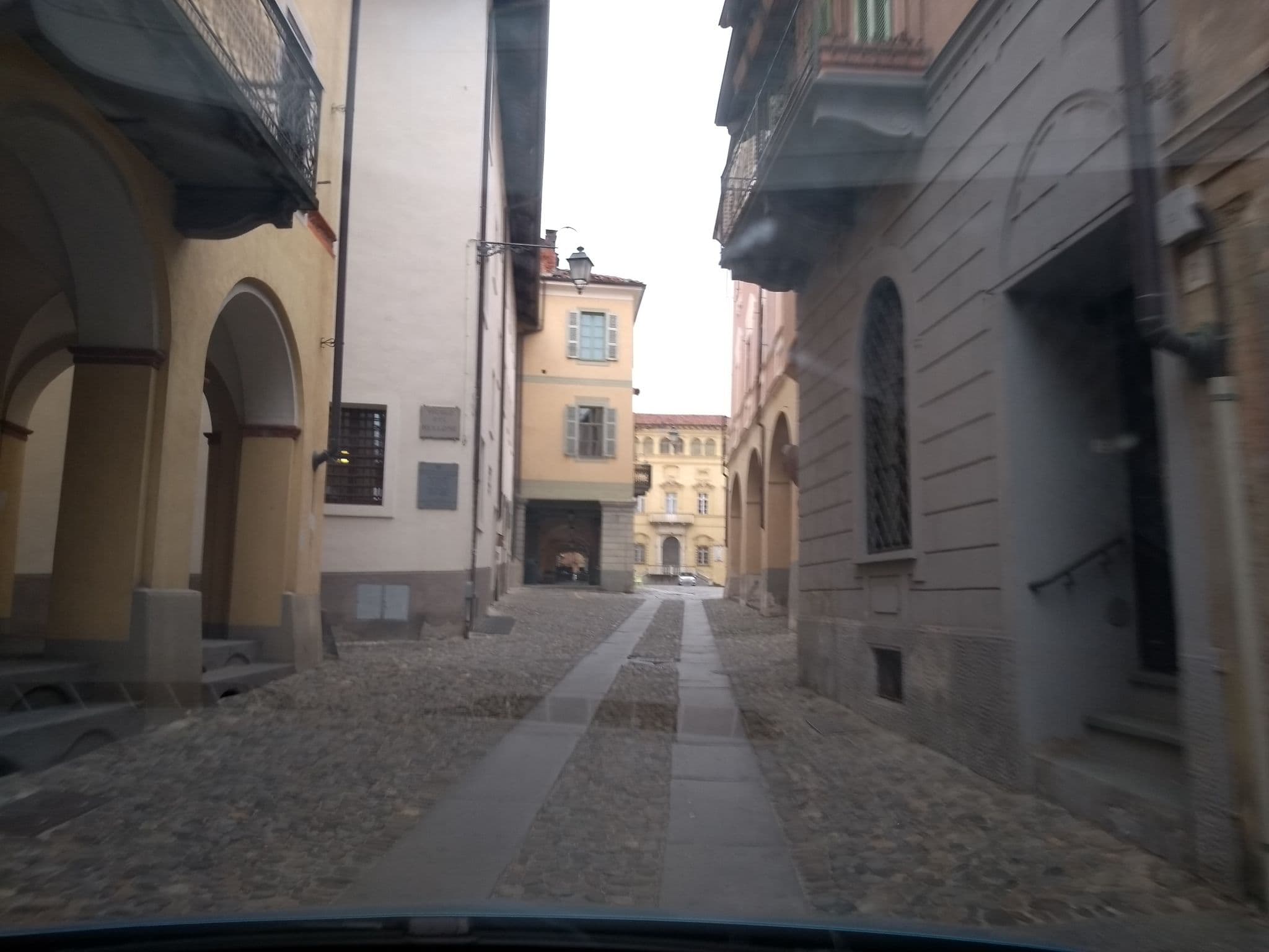 Street view near Ostello di Biella, Biella — © jrachi (CC BY-SA · Mapillary)