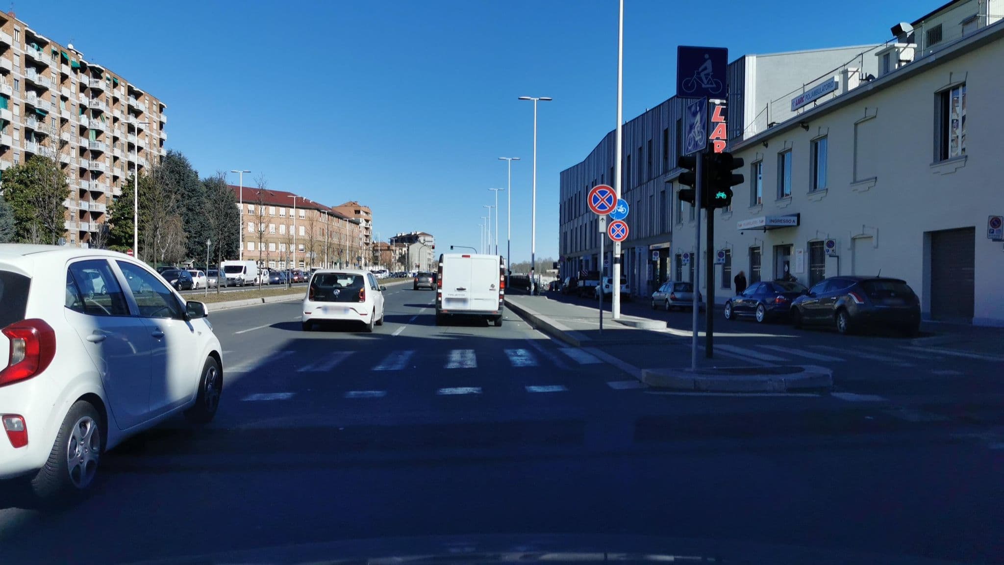 Street view near open 011, Borgo Vittoria — © canfe (CC BY-SA · Mapillary)