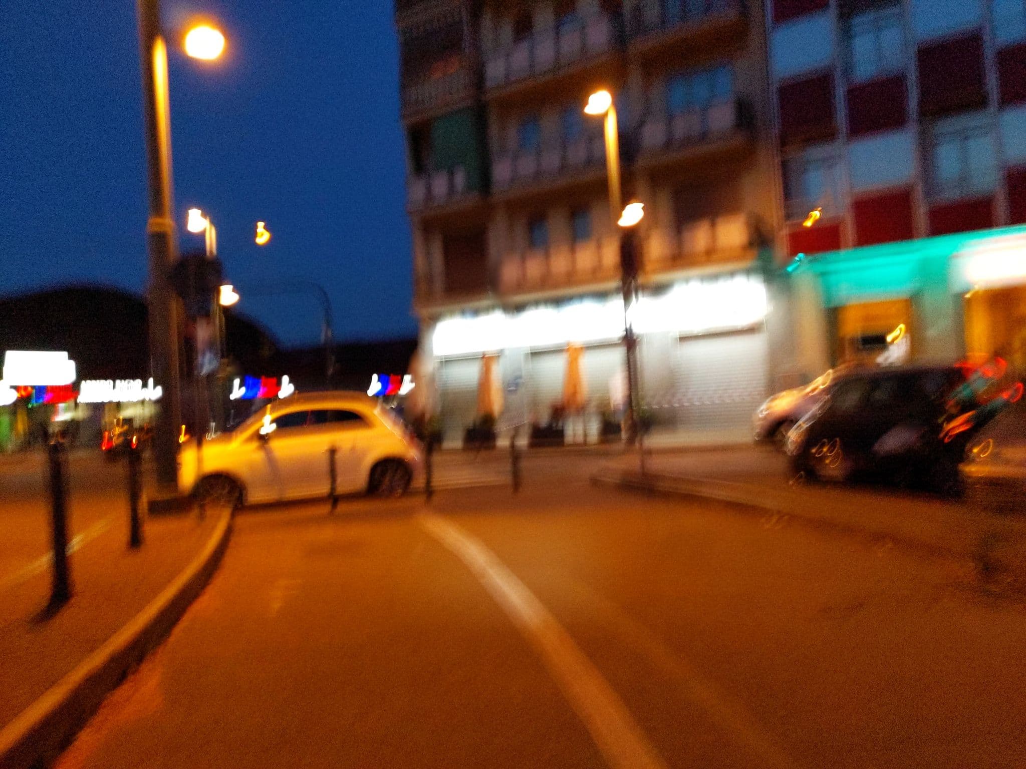Street view near Hotel Miramonti, Circoiscrizione VI — © rikomo (CC BY-SA · Mapillary)