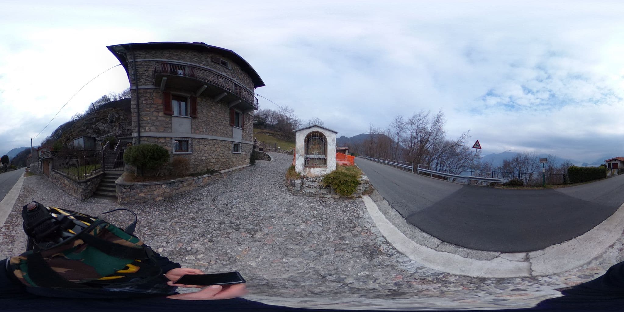 Street view near Casa in Pietra, Menaggio — © kaitu (CC BY-SA · Mapillary)