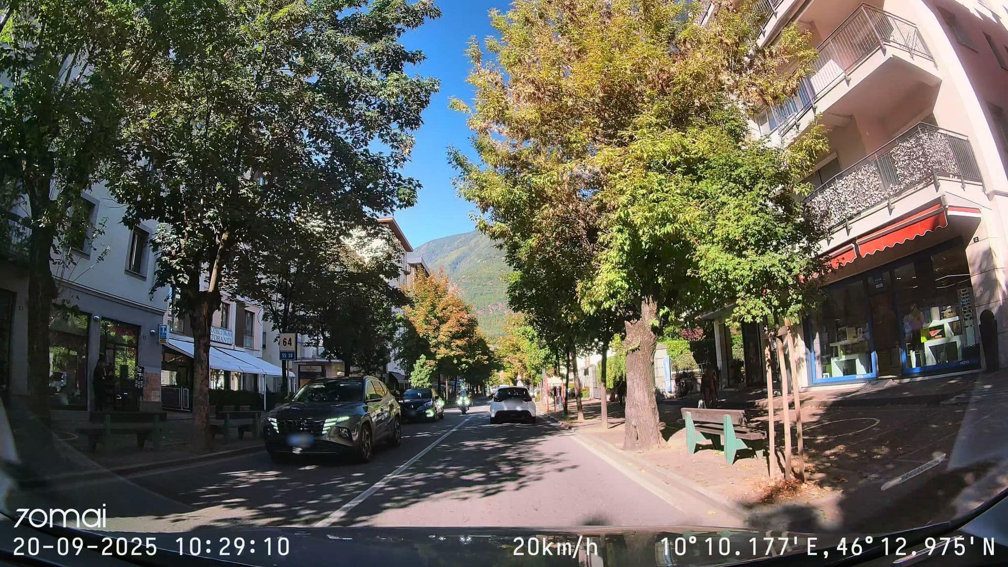 Street view near Corona, Tirano — © doriel (CC BY-SA · Mapillary)