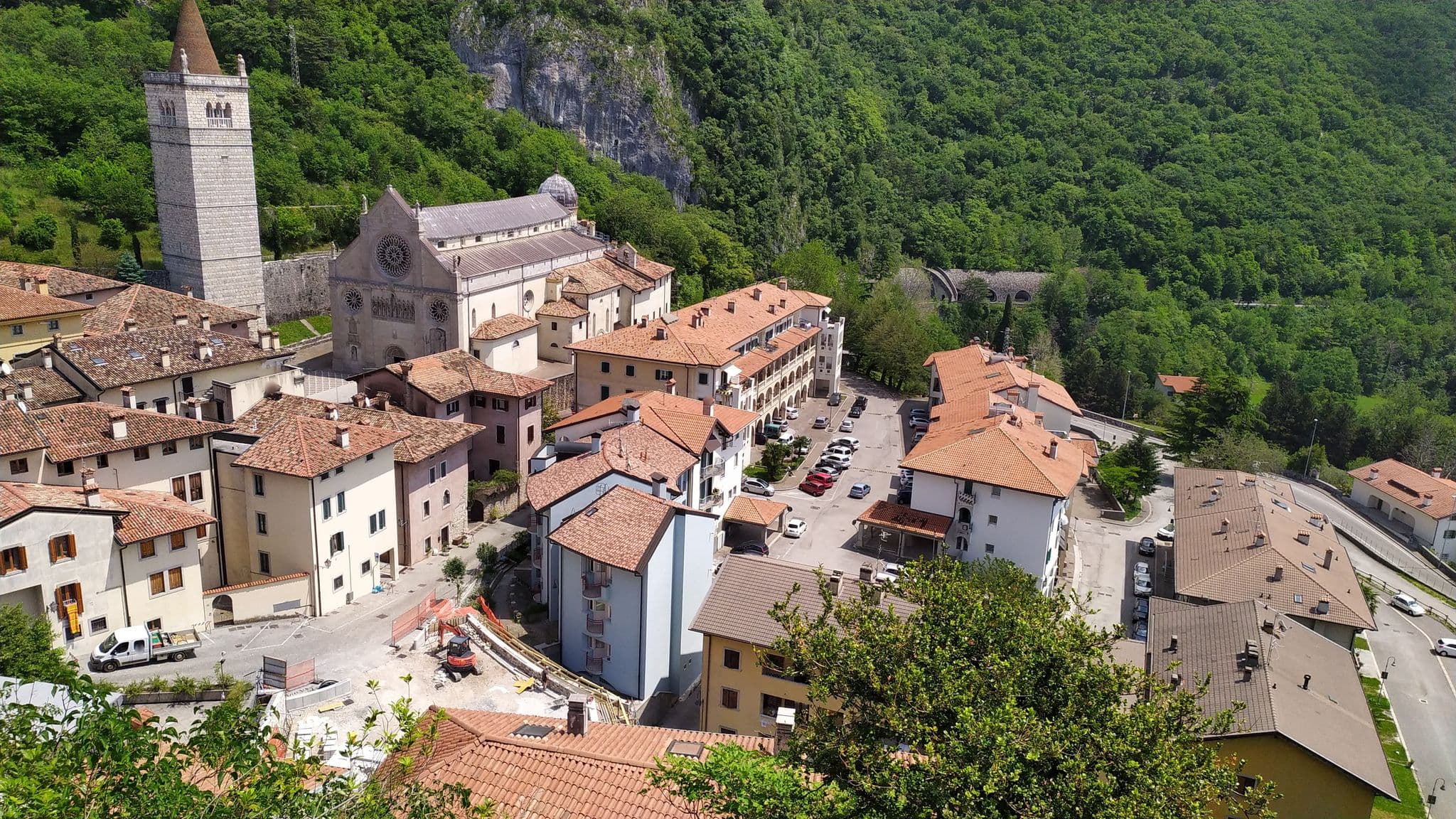 Street view near Altaneto 22, Gemona — © mircozorzo (CC BY-SA · Mapillary)
