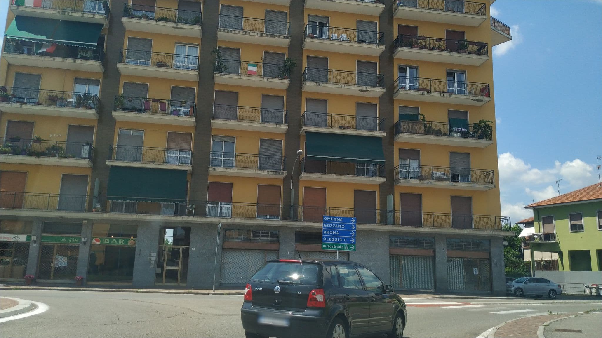 Street view near Hotel del Corso, Borgomanero — © mikki65 (CC BY-SA · Mapillary)