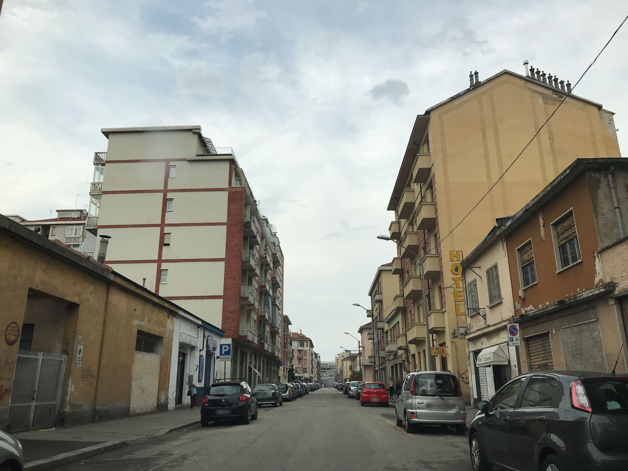 Street view near Hotel Galimberti, Lingotto — © alessandrachi (CC BY-SA · Mapillary)