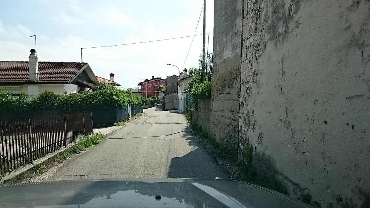Street view near Antico Borgo Brunelli, Marostica — © voschix (CC BY-SA · Mapillary)