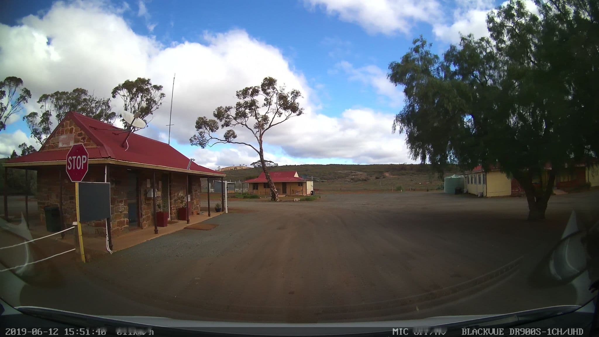 Street view near Fraser Range Station Caravan Park, Kambalda East — © bob3bob3 (CC BY-SA · Mapillary)