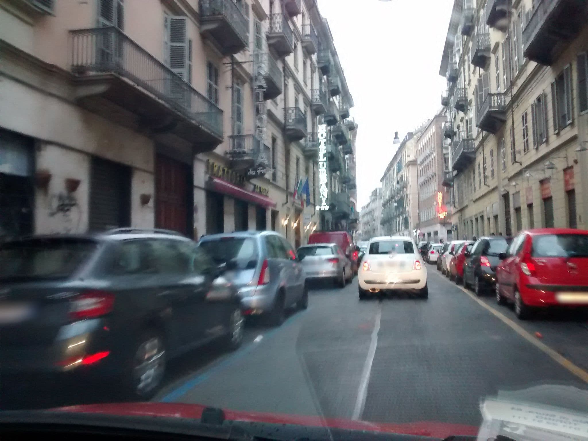 Street view near I Due Leoni, Circoiscrizione I — © ffierm (CC BY-SA · Mapillary)