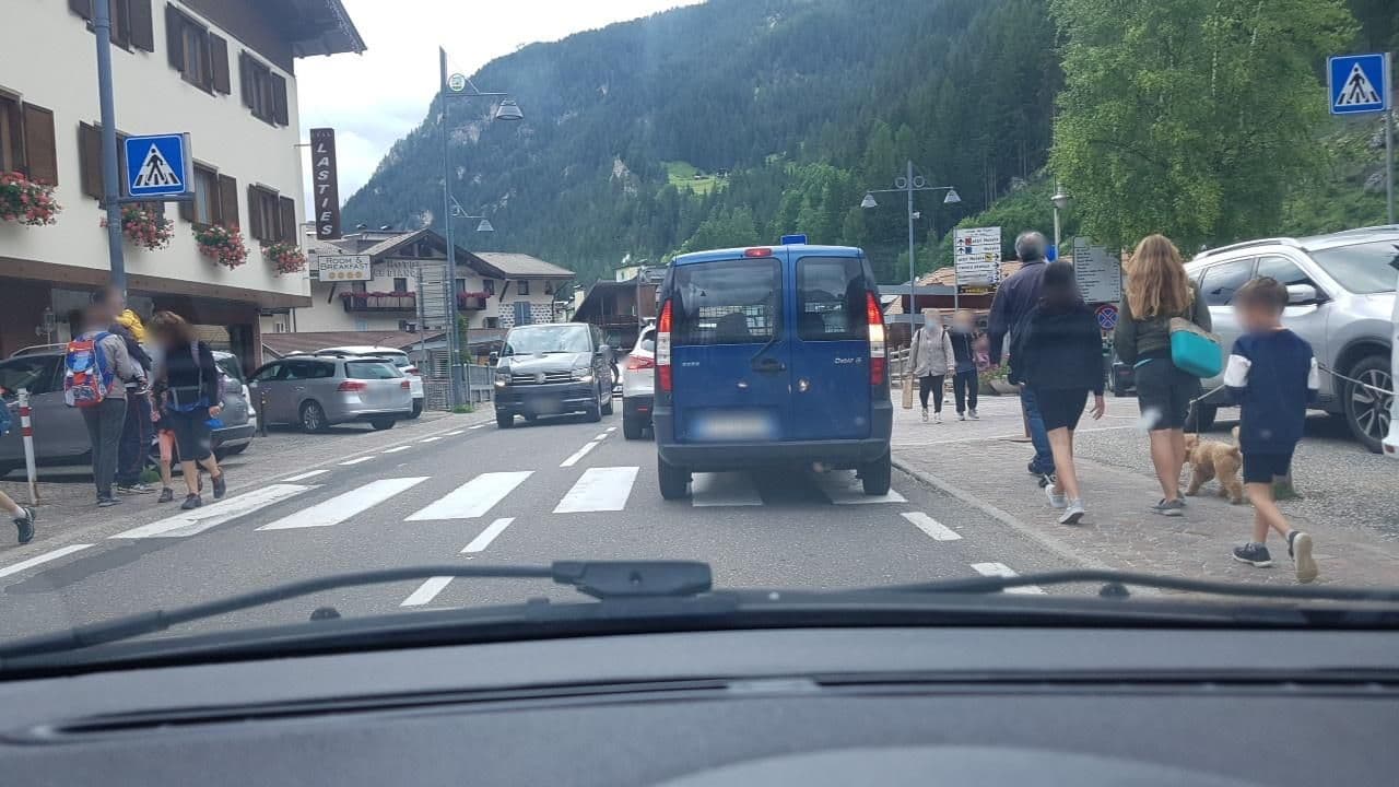 Street view near Lasties, Canazei