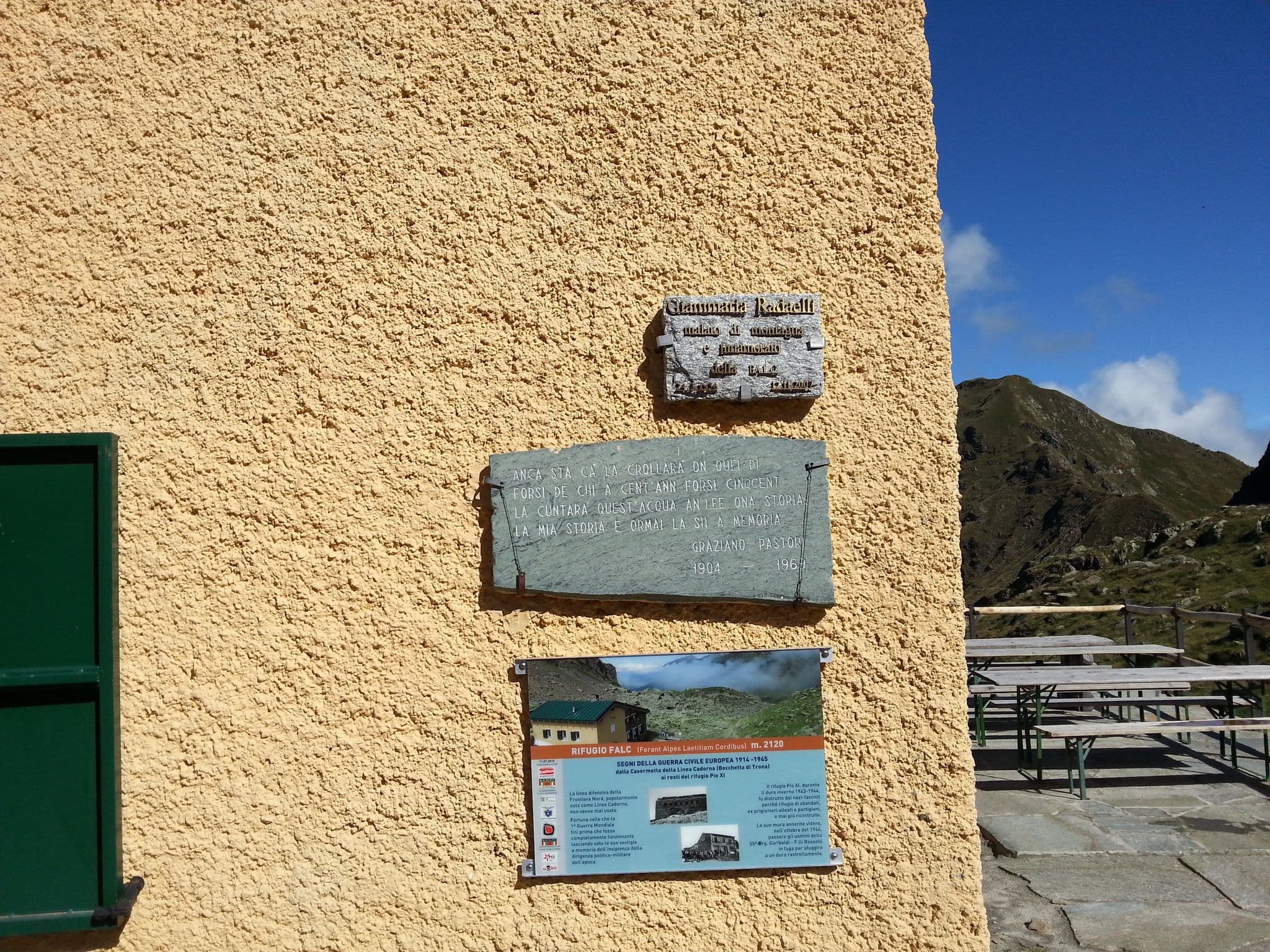 Street view near Rifugio FALC, Introbio — © kaitu (CC BY-SA · Mapillary)