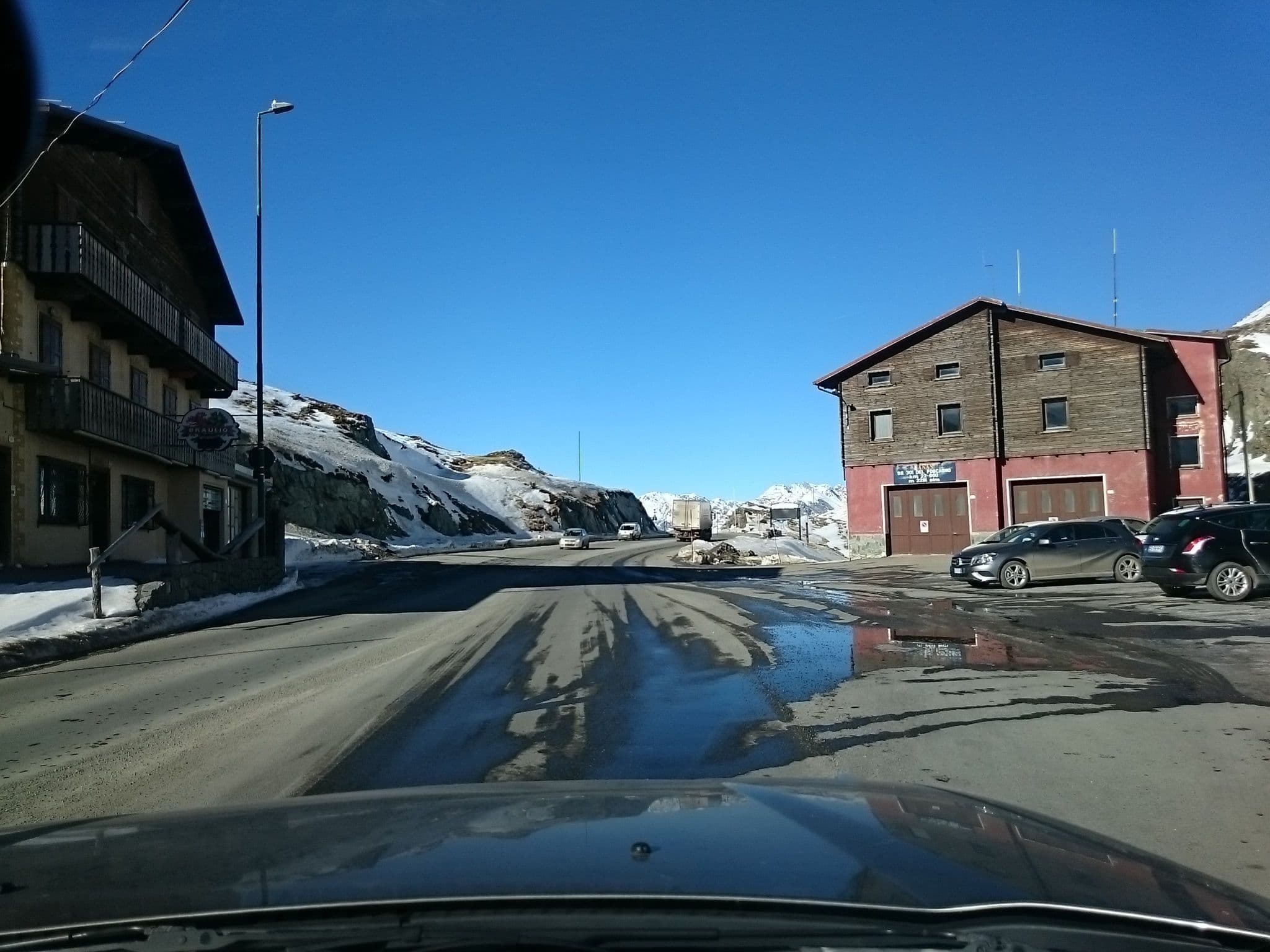Street view near Aurora, Isolaccia — © voschix (CC BY-SA · Mapillary)