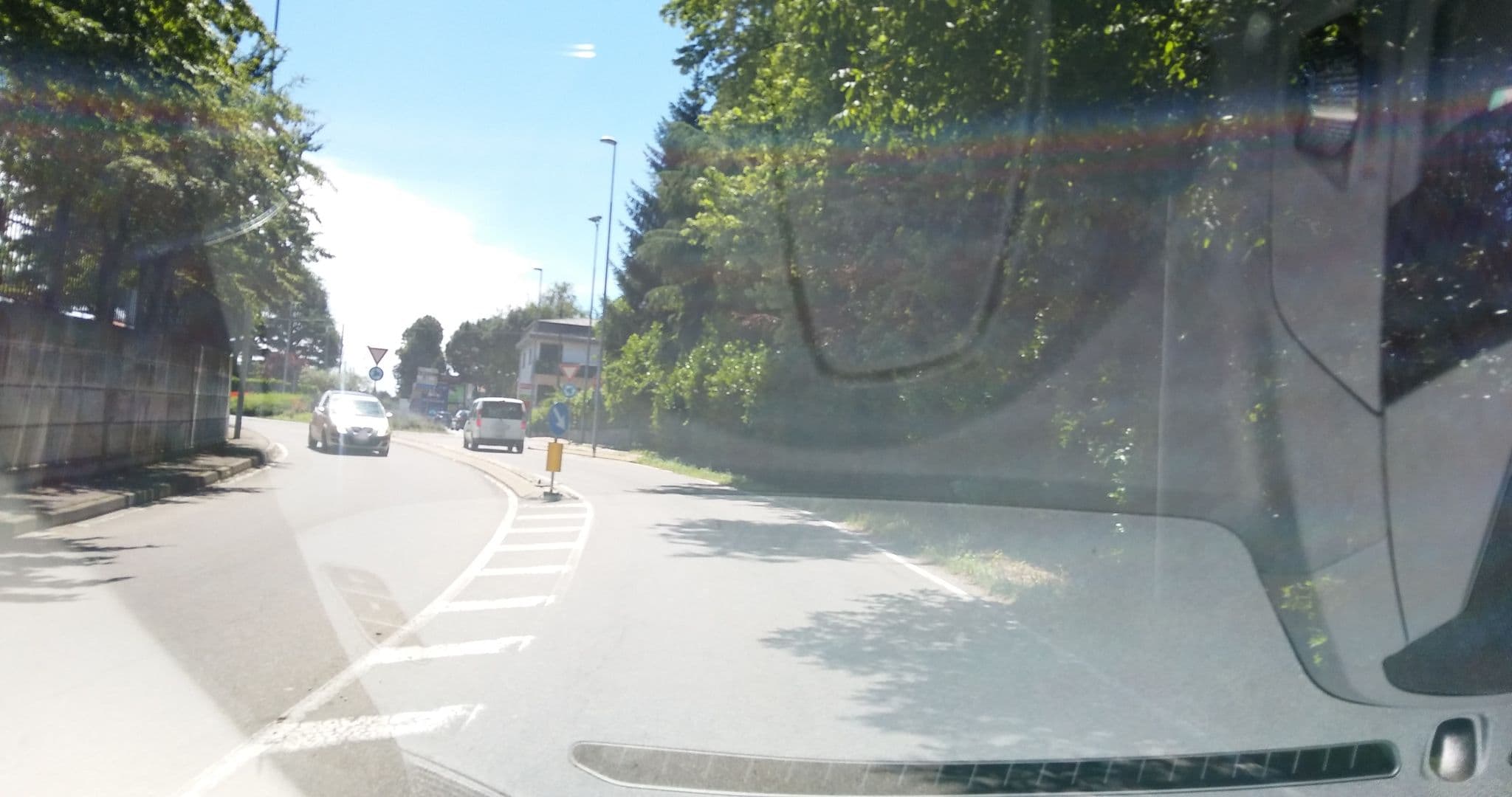 Street view near Hilton Garden Inn Milan Malpensa, Somma Lombardo — © dgitto (CC BY-SA · Mapillary)