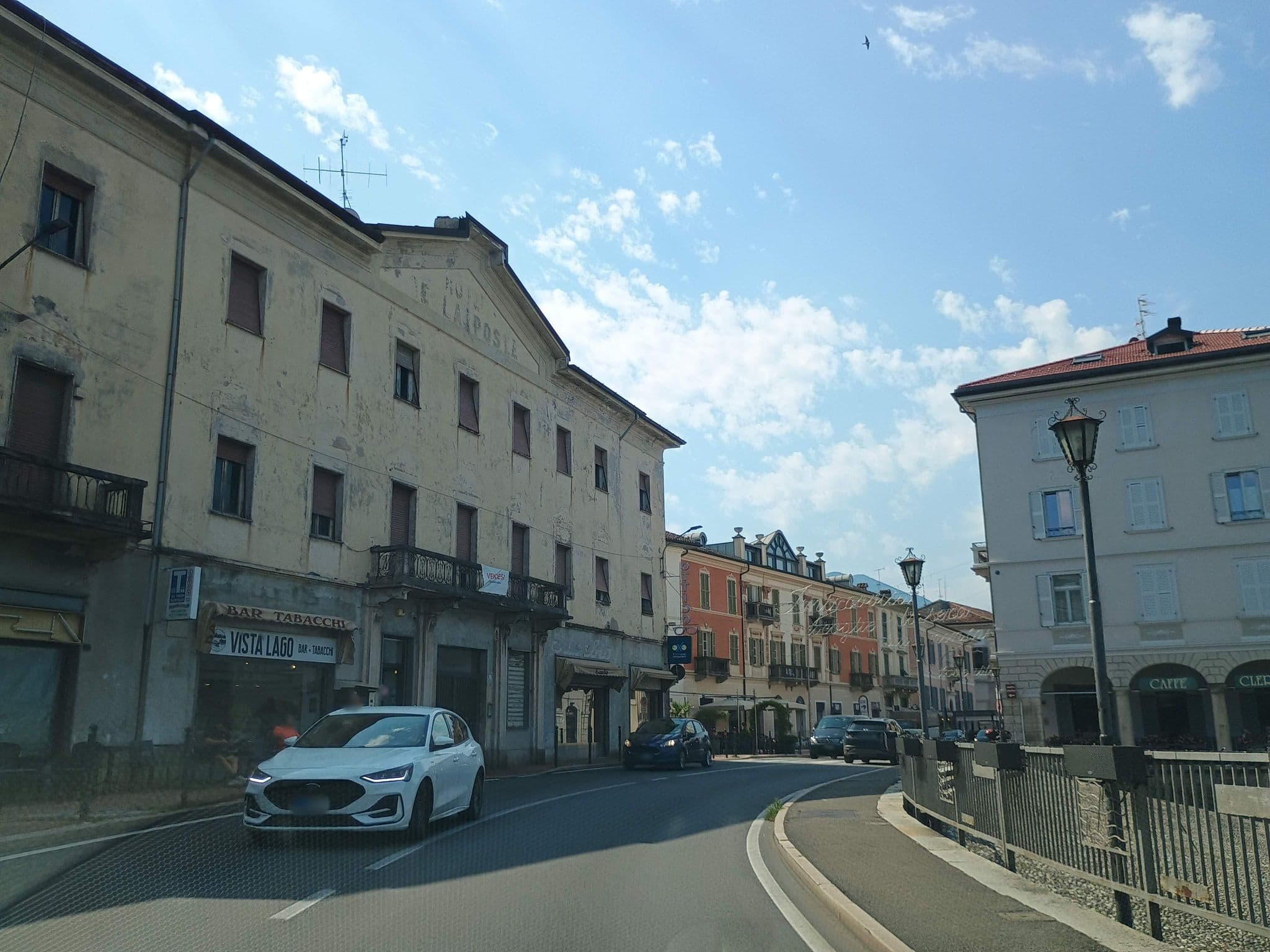 Street view near Residenza Porto Vecchio, Luino — © thetornado76 (CC BY-SA · Mapillary)