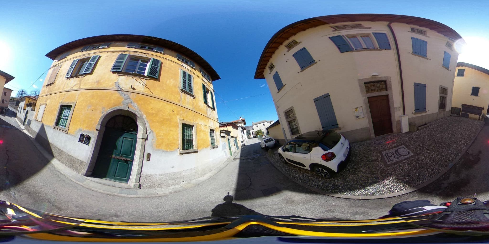 Street view near Residence Celeste, Azzano — © kaitu (CC BY-SA · Mapillary)