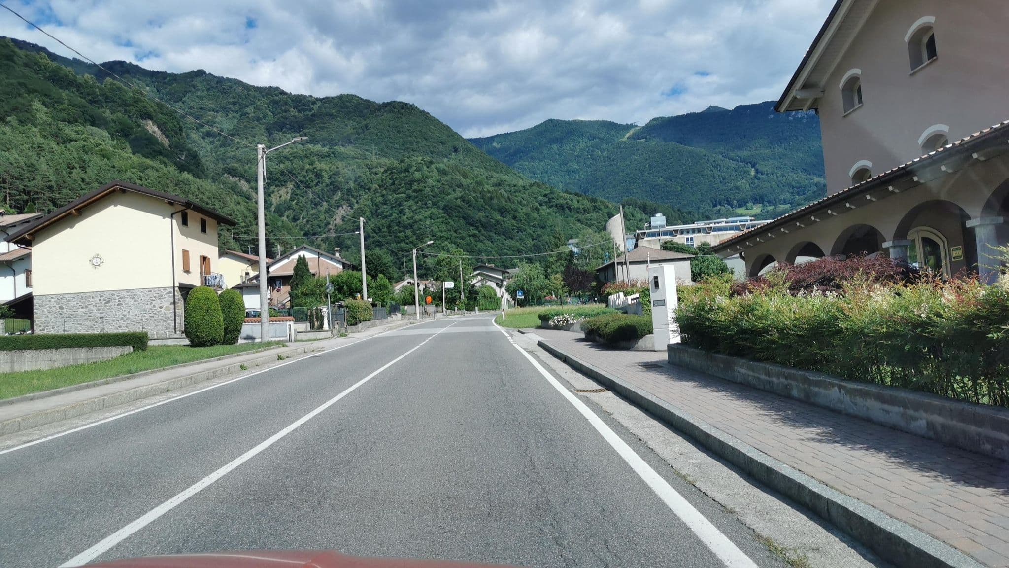 Street view near Bianco Hotel, Primaluna — © kaitu (CC BY-SA · Mapillary)