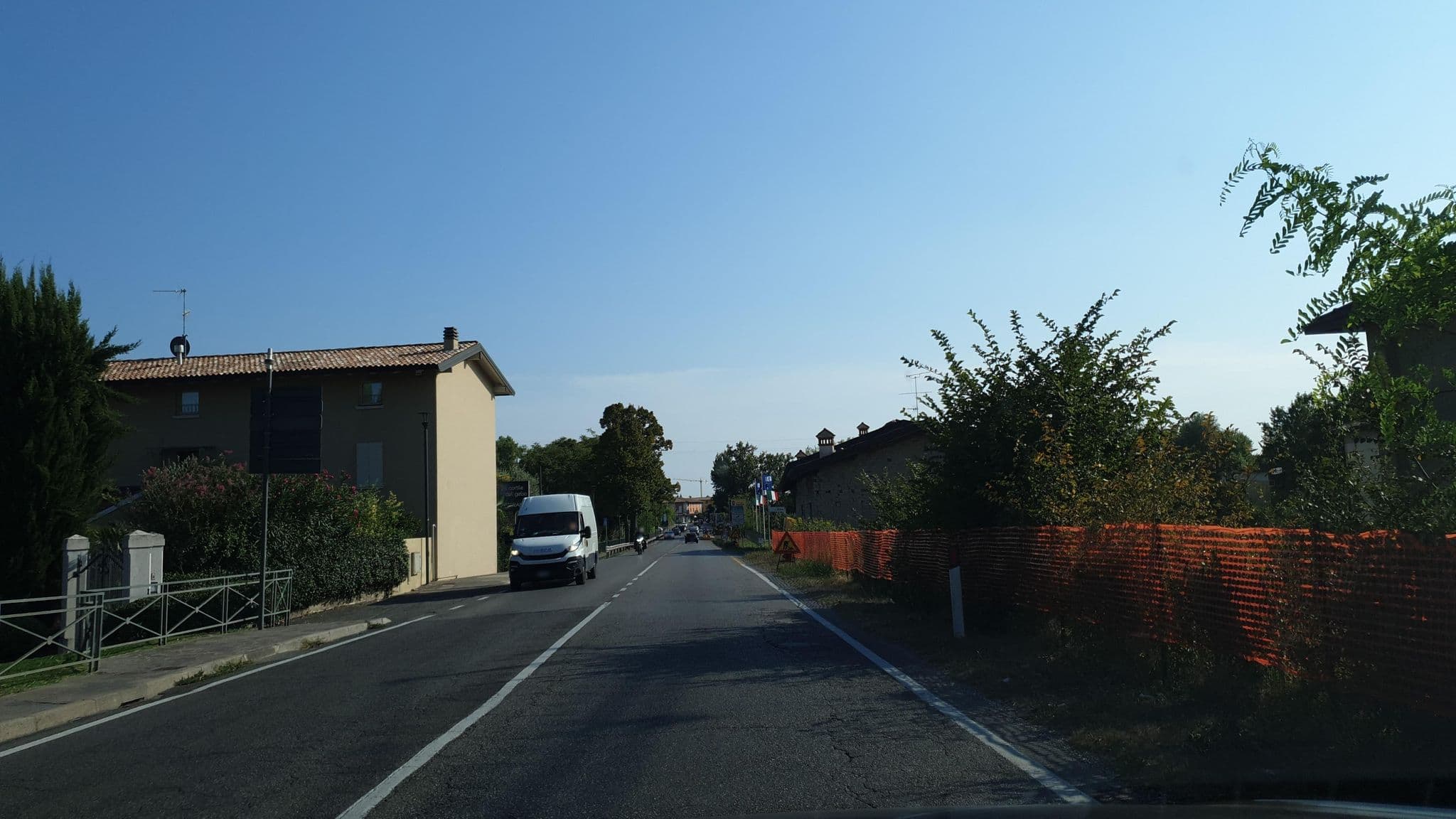 Street view near Antica Dimora dei Gelsi, Manerba del Garda — © jopparn (CC BY-SA · Mapillary)