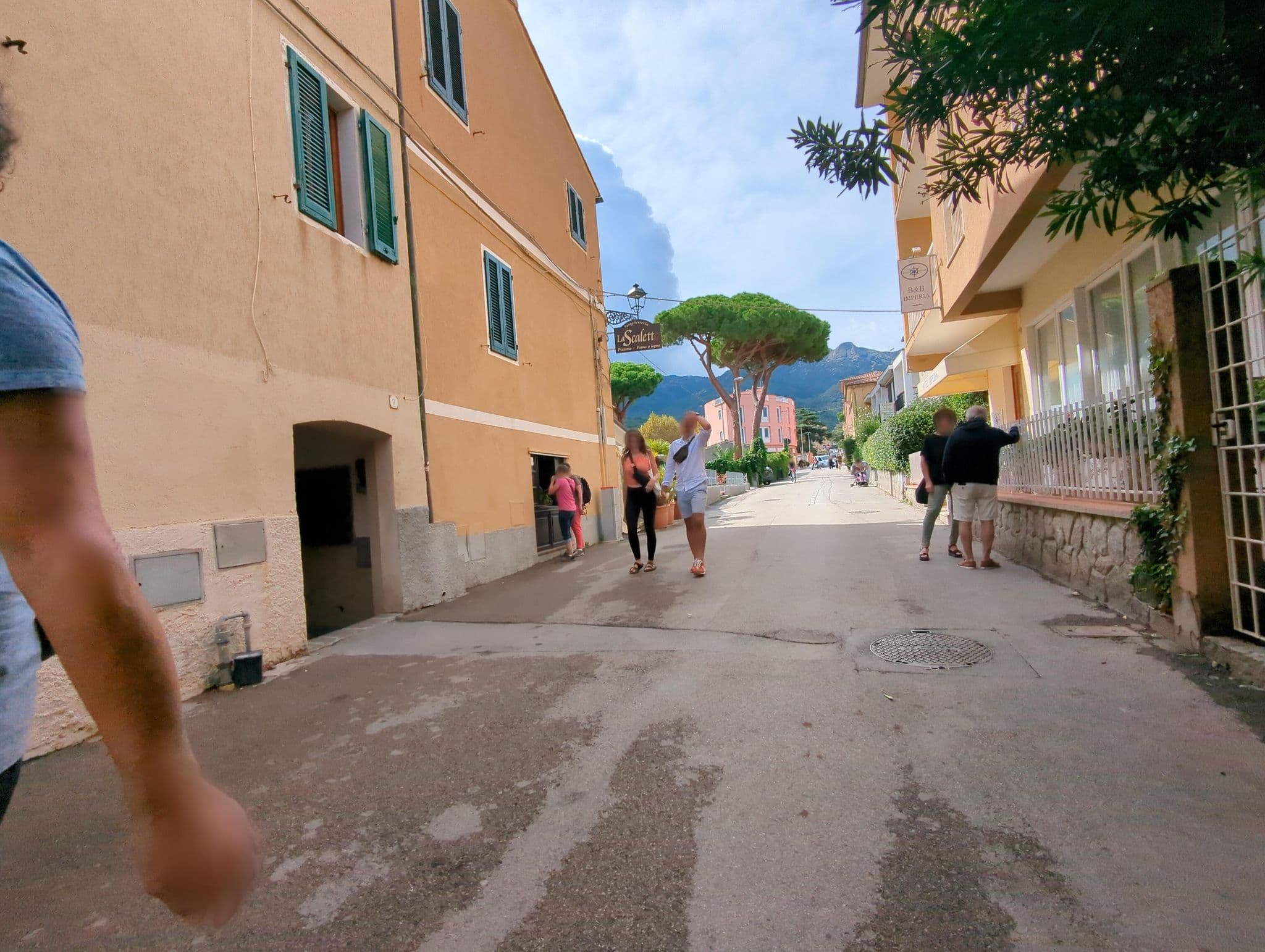 Street view near Hotel Imperia, Marciana Marina — © ente (CC BY-SA · Mapillary)