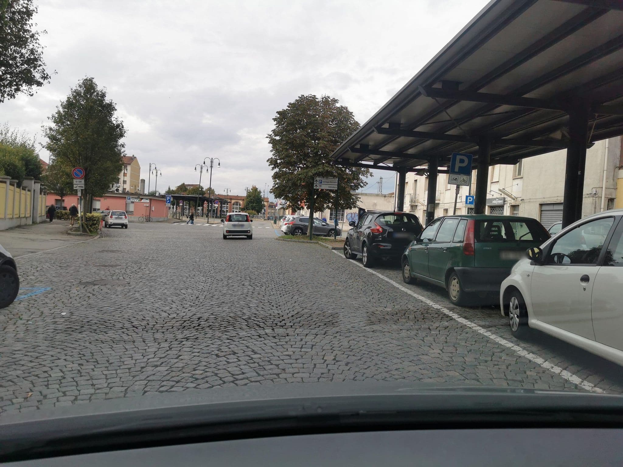 Street view near La Noce, Chivasso — © canfe (CC BY-SA · Mapillary)