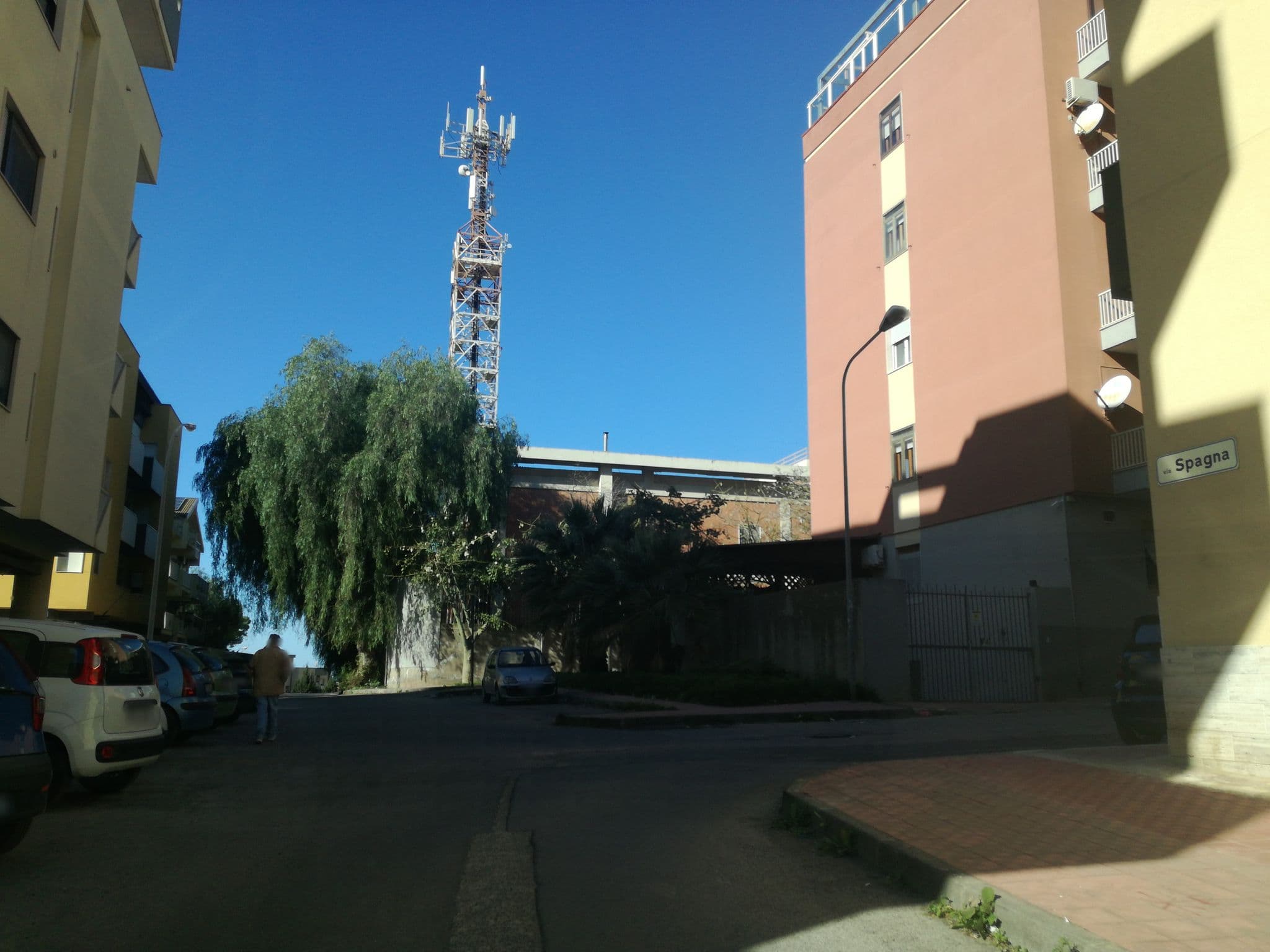 Street view near Antiche Mura, Gela — © aury88 (CC BY-SA · Mapillary)