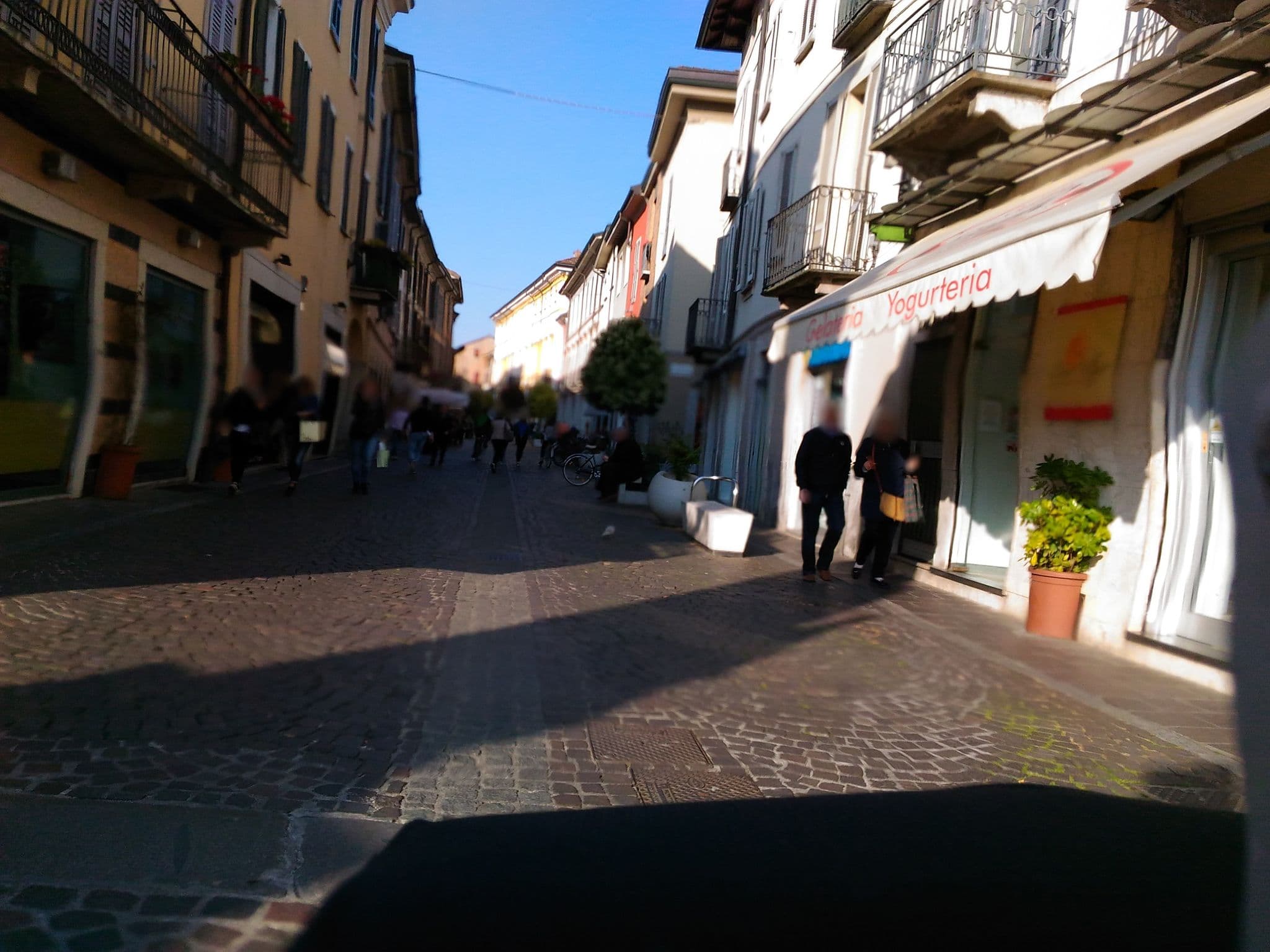 Street view near Hotel Castello, Lodi — © vivilabici (CC BY-SA · Mapillary)