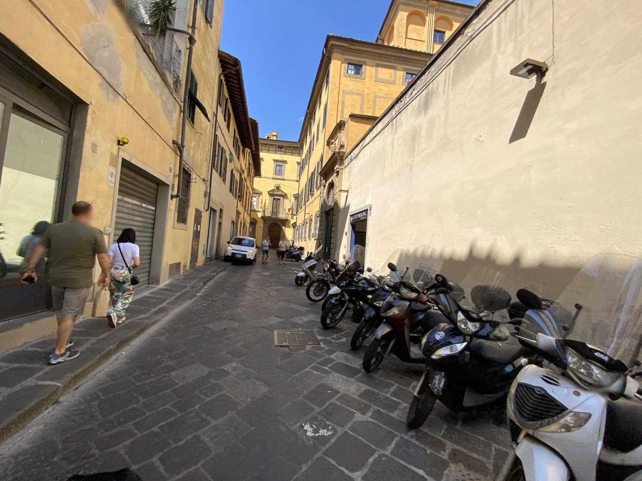 Street view near La Fiesolana, Campo di Marte — © asturksever (CC BY-SA · Mapillary)