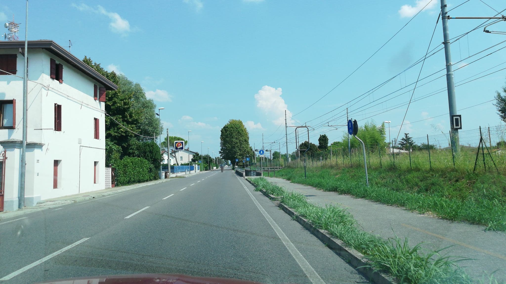 Street view near B&B Cà Bianca, Latisana — © gzin (CC BY-SA · Mapillary)