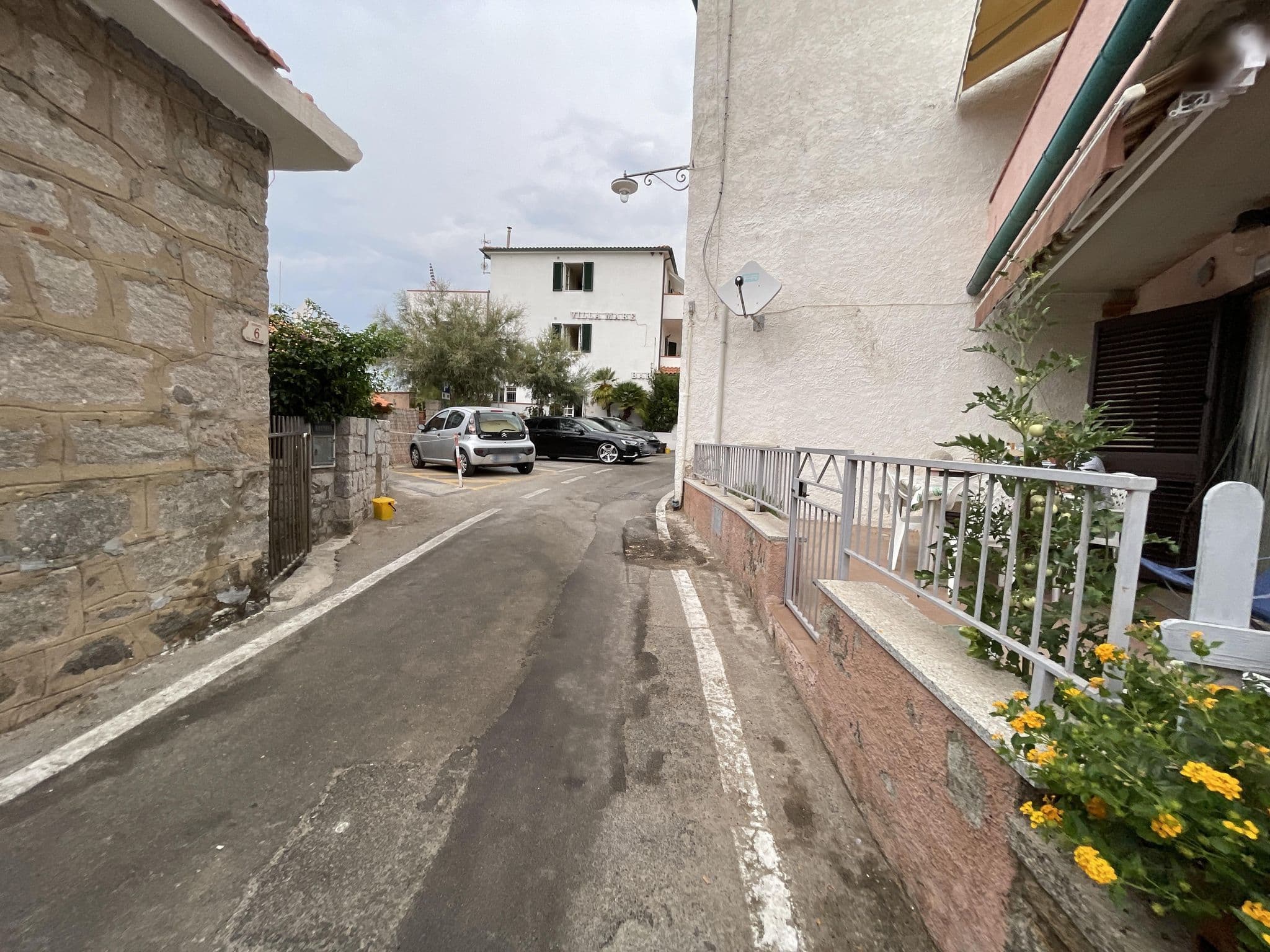 Street view near Hotel Sardi, Marciana Marina — © tanka79 (CC BY-SA · Mapillary)