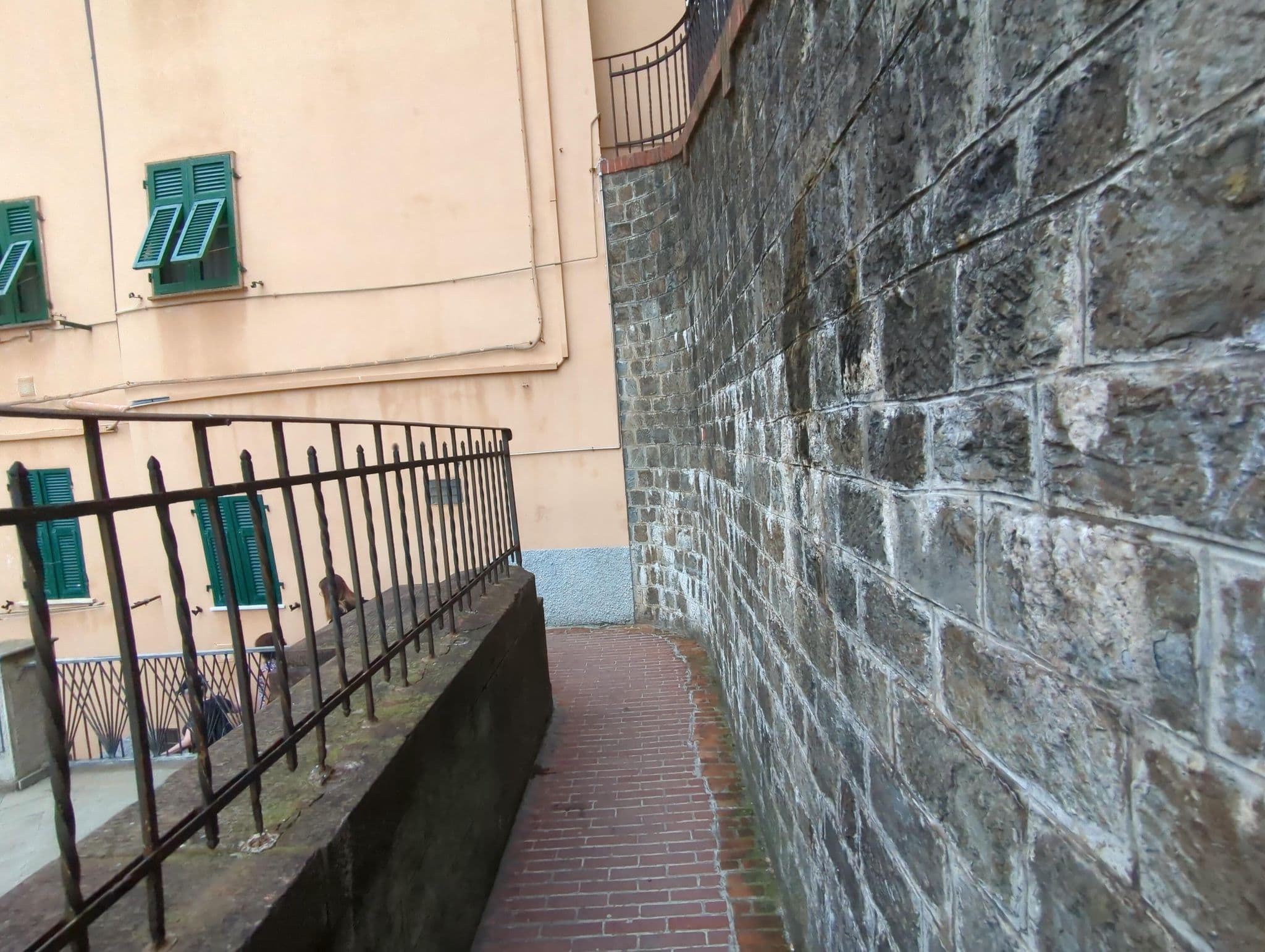 Street view near Hotel La Zorza, Riomaggiore — © ente (CC BY-SA · Mapillary)