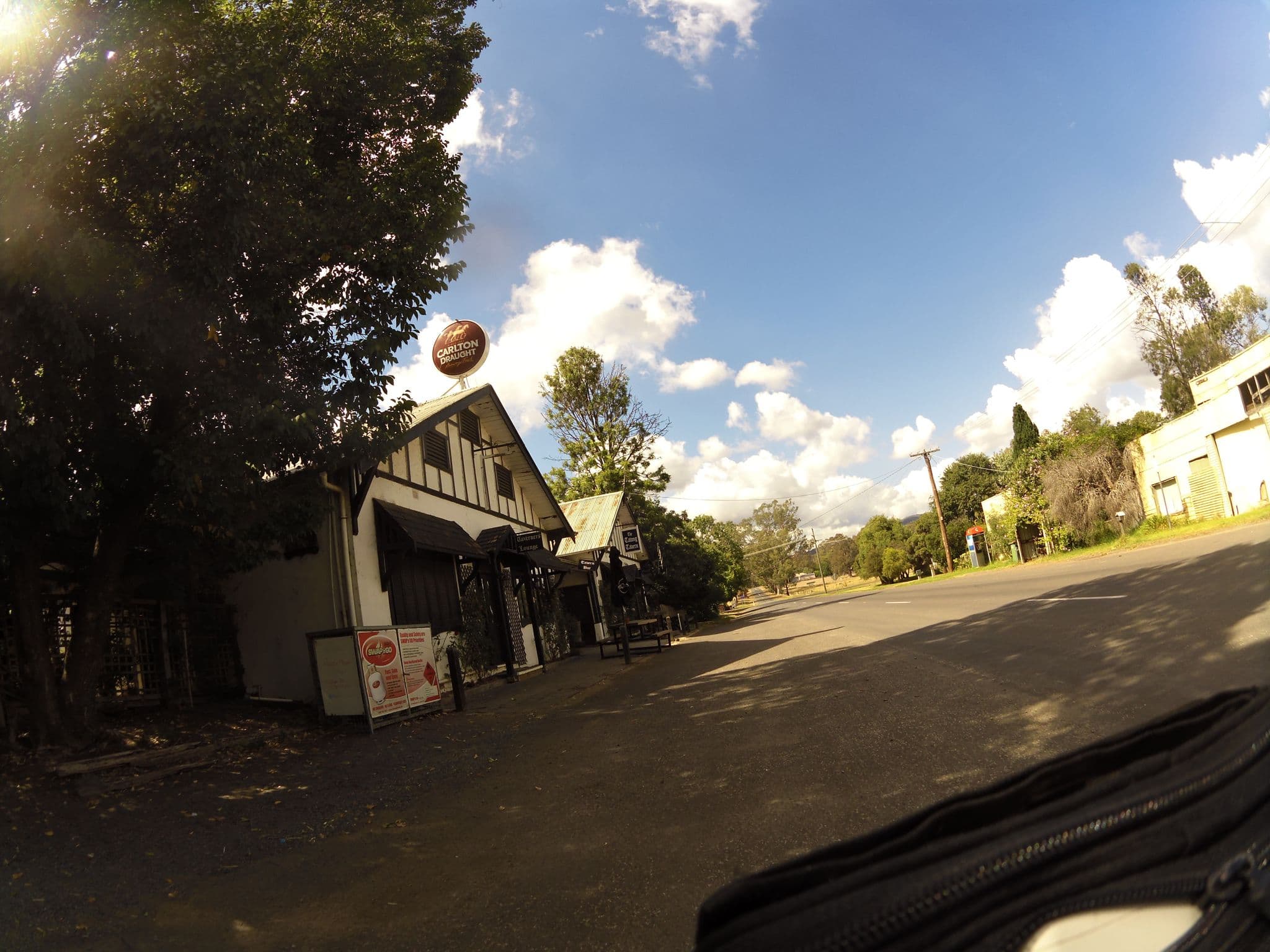Street view near Tatong Tavern, Benalla — © skillsy (CC BY-SA · Mapillary)