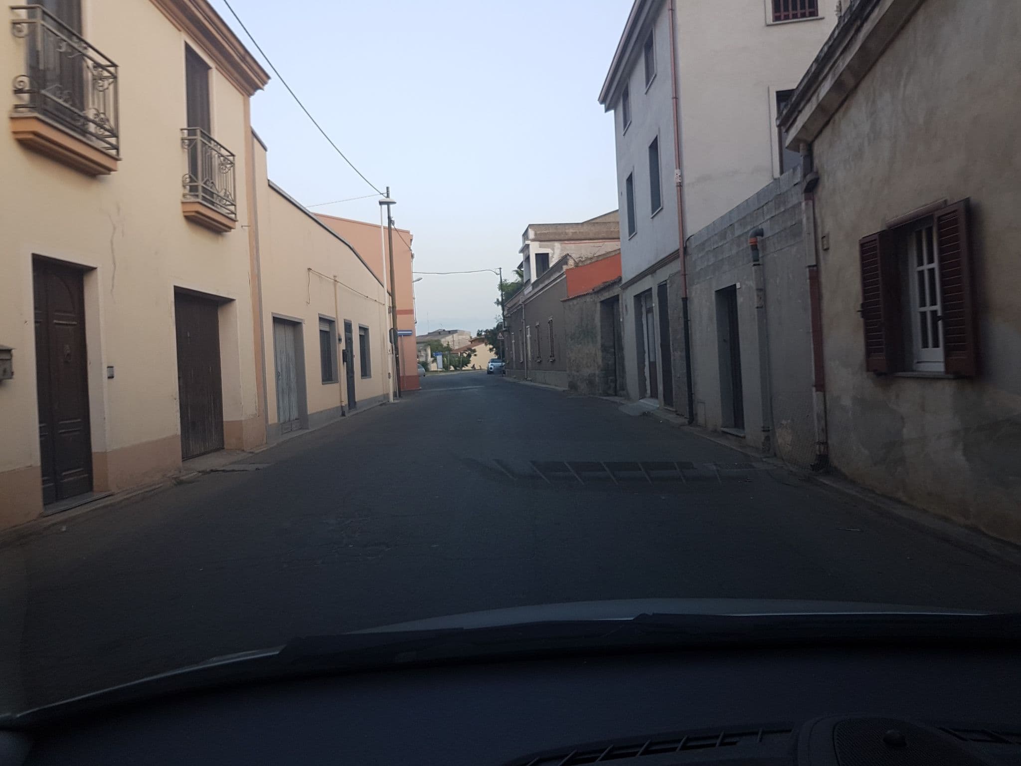 Street view near Cabras centro alloggio turistico, Cabras — © damjang (CC BY-SA · Mapillary)
