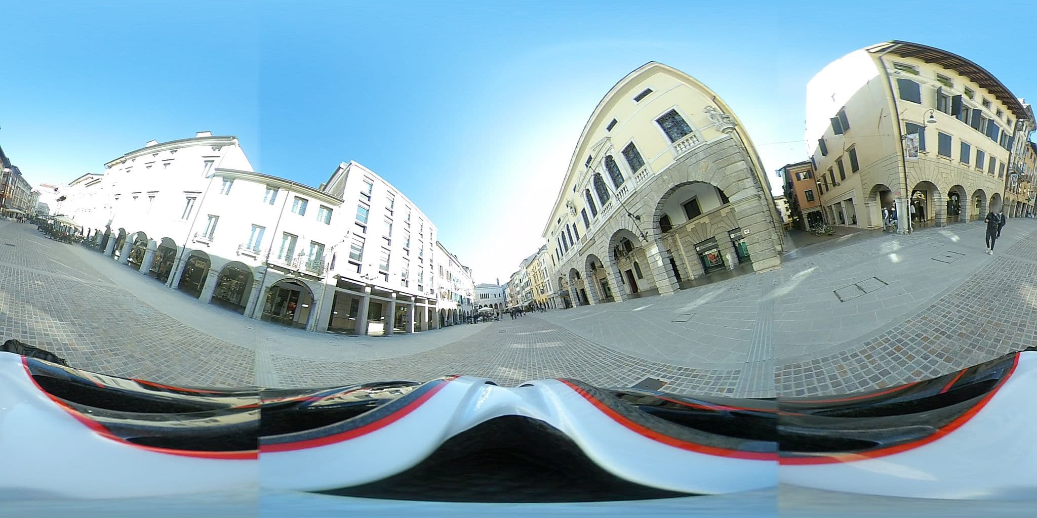 Street view near Mercatovecchio Luxury Suites, Udine — © klimakas (CC BY-SA · Mapillary)
