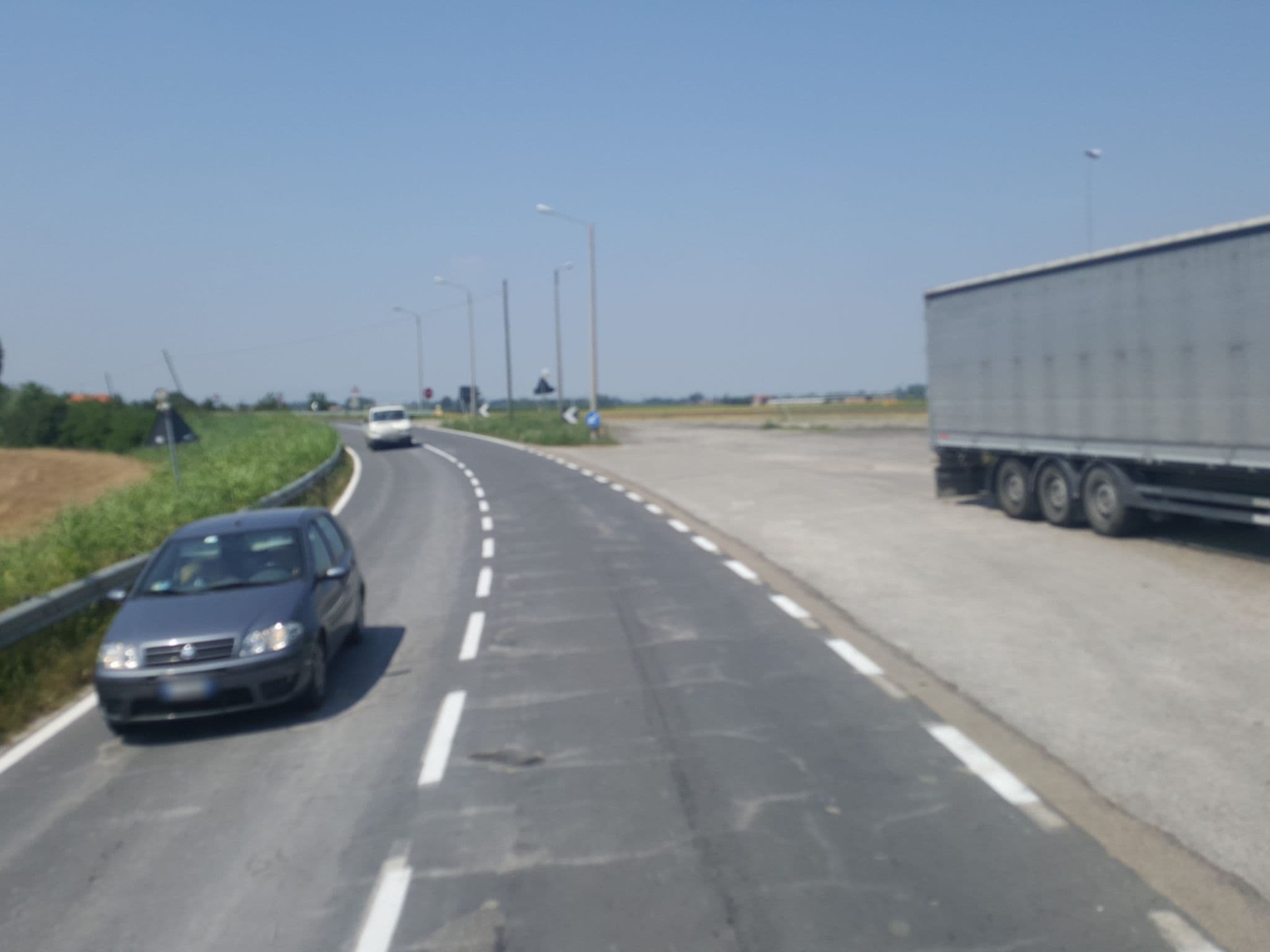 Street view near Hotel La Candela, Sesto Imolese — © klimakas (CC BY-SA · Mapillary)
