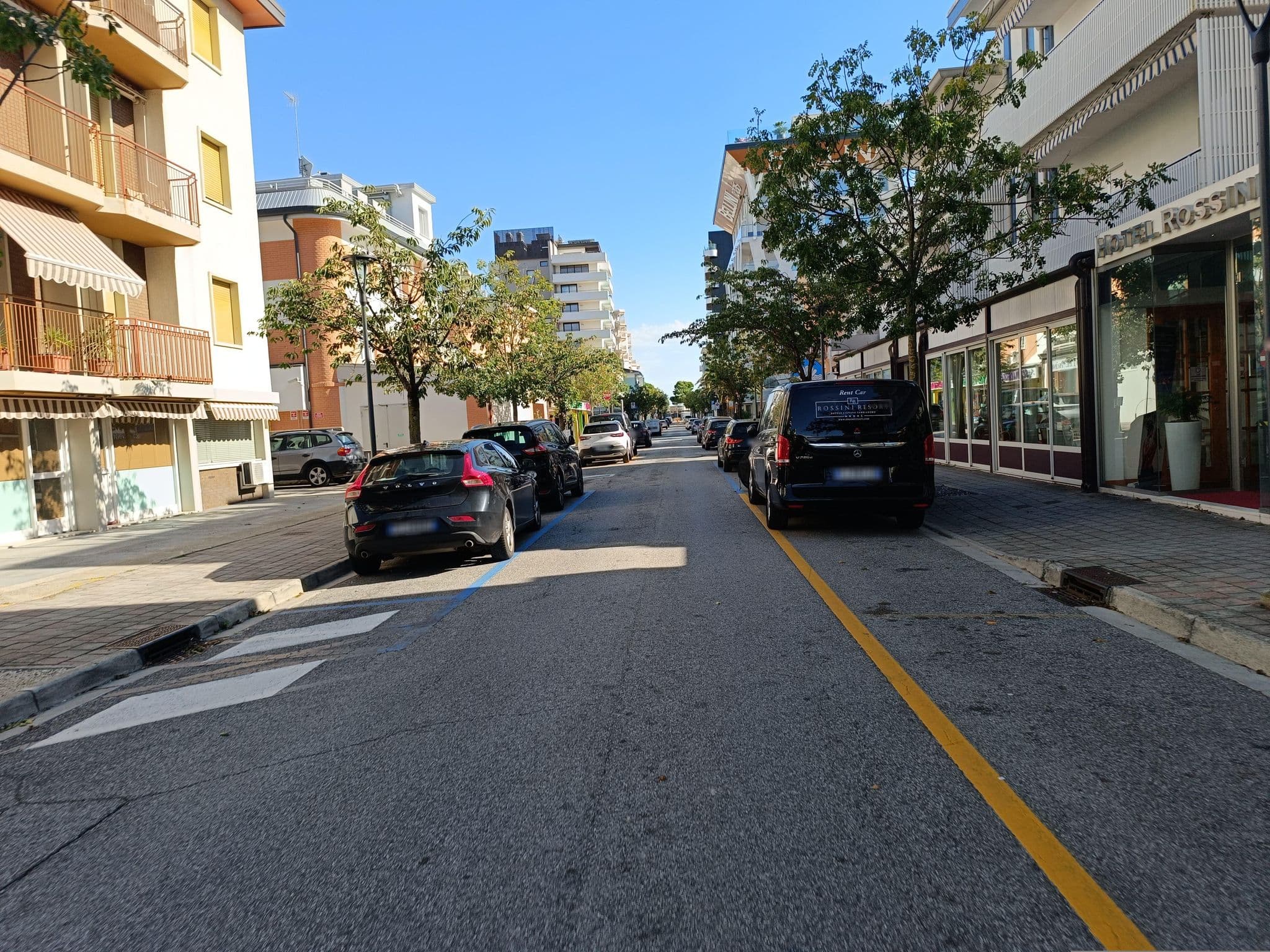 Street view near Rossini, Lignano Sabbiadoro