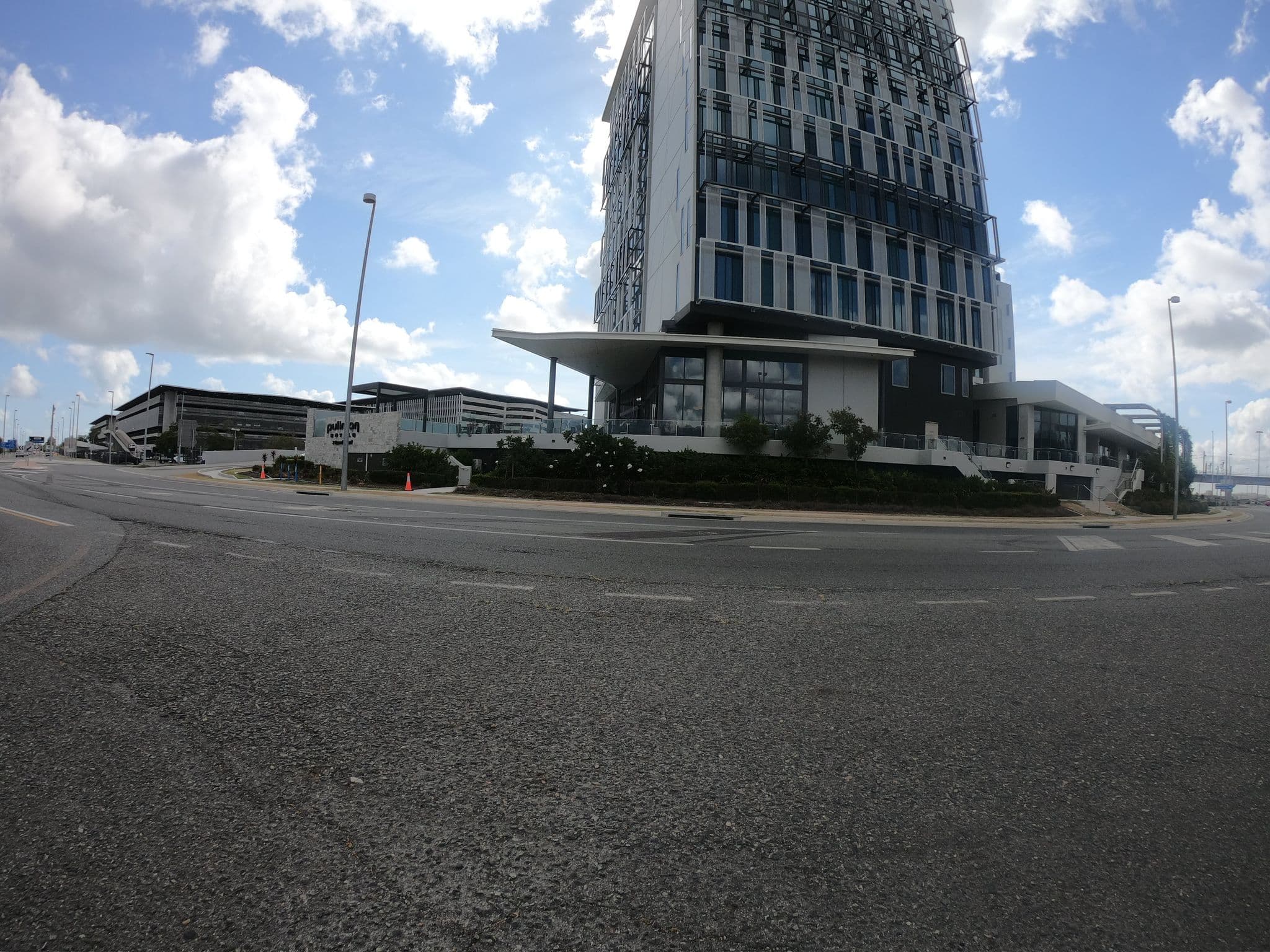 Street view near Pullman Hotel Brisbane Airport, Nudgee — © eneerhut (CC BY-SA · Mapillary)