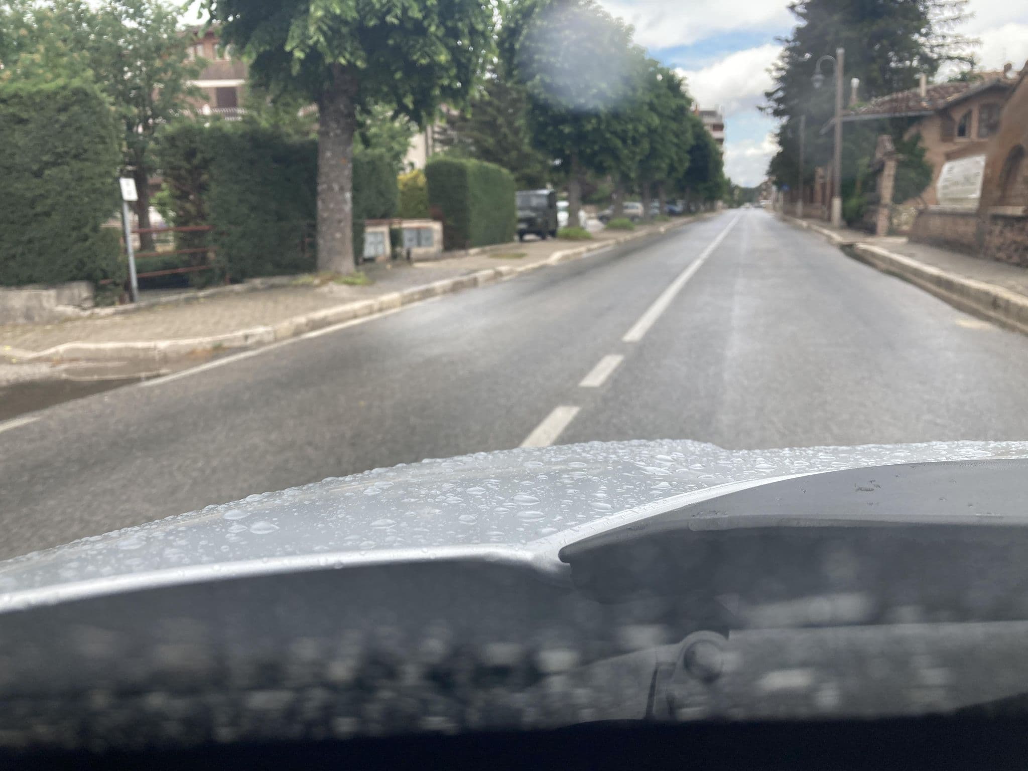 Street view near Hotel Grand Chalet, Rocca di Mezzo — © lauraverlinden (CC BY-SA · Mapillary)