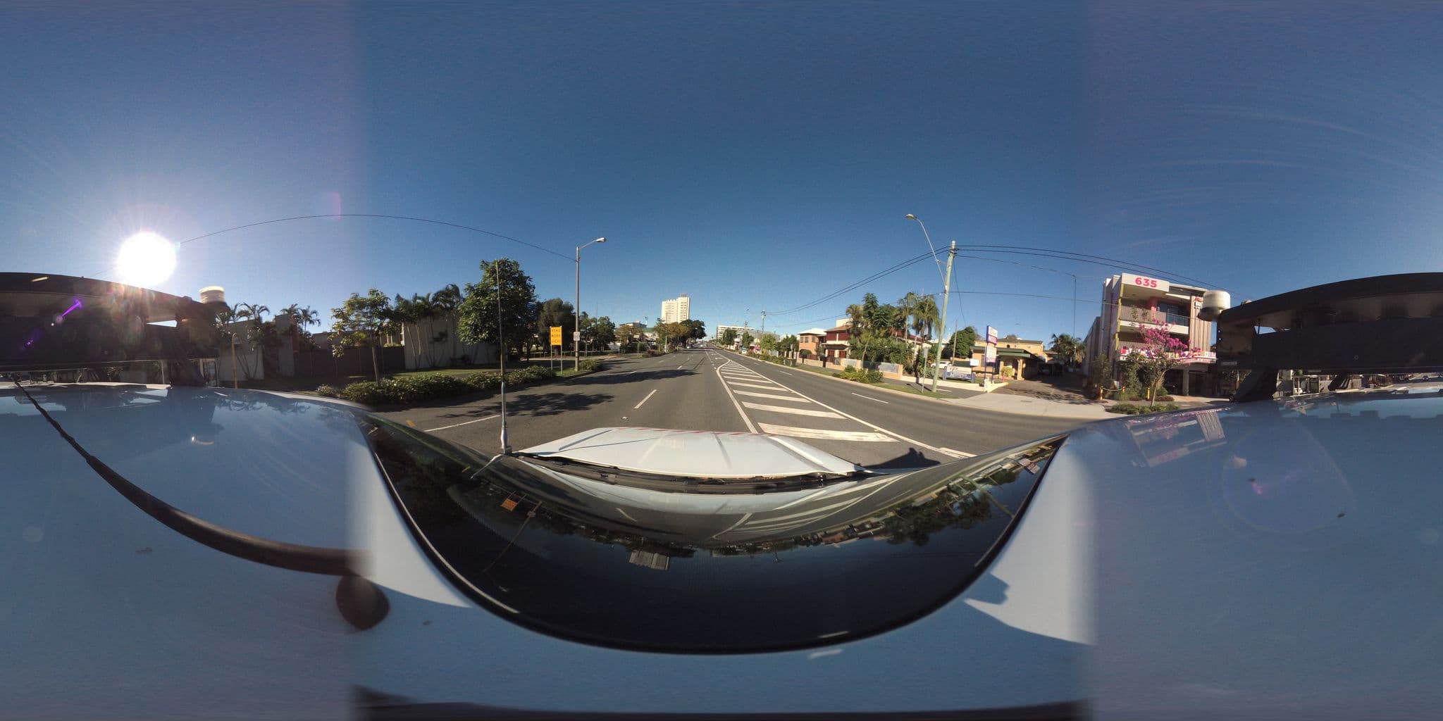 Street view near Breeze Lodge, Kangaroo Point — © bccamsurvey (CC BY-SA · Mapillary)