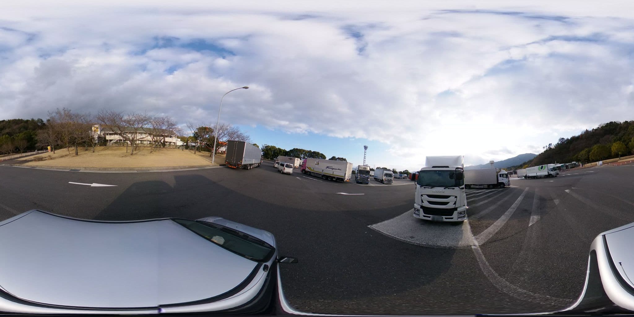Street view near 旅籠屋宮島SA店, Hatsukaichi — © potaro67v (CC BY-SA · Mapillary)