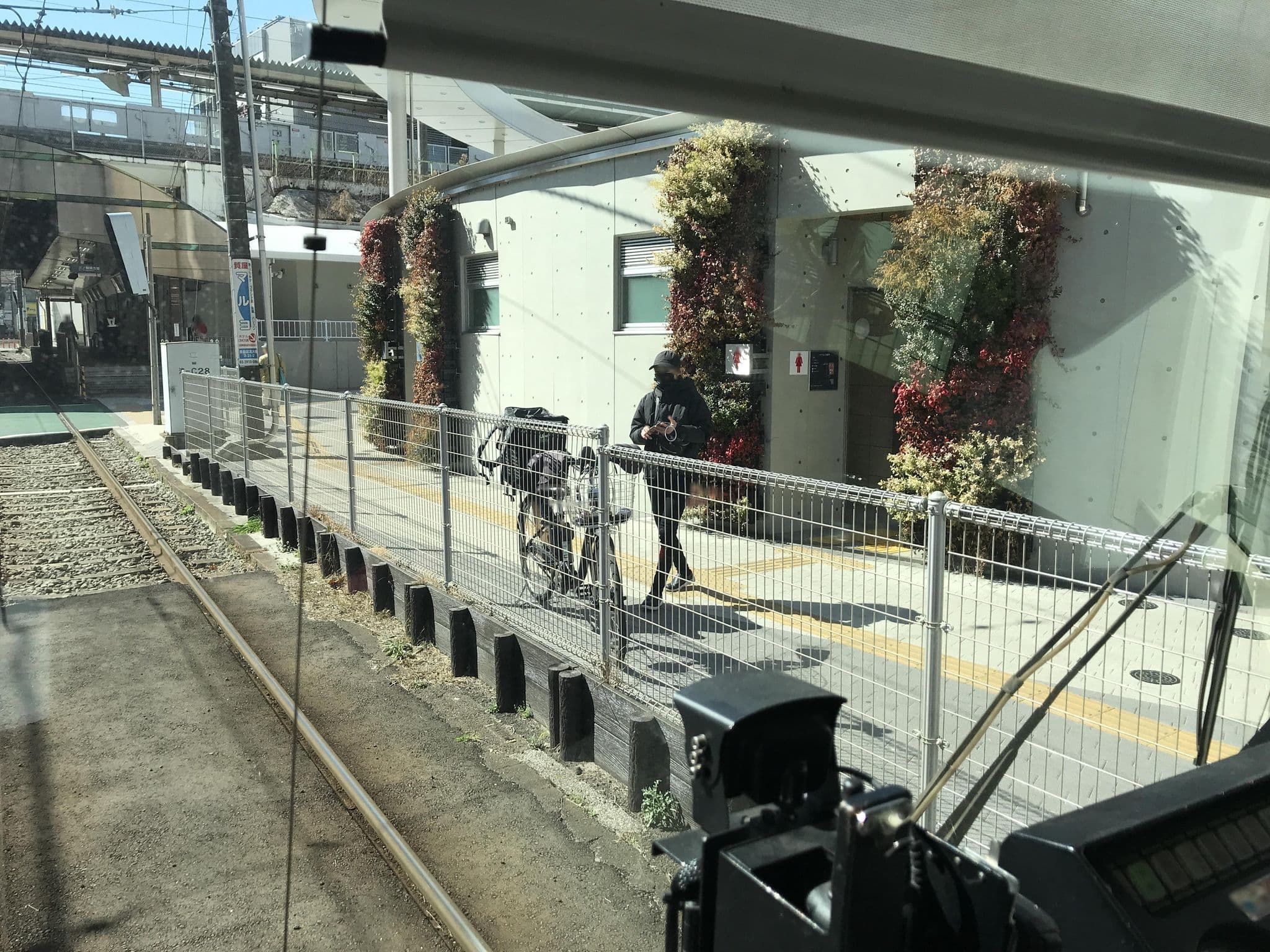 Street view near R&B Hotel, Sugamo — © musashino5 (CC BY-SA · Mapillary)