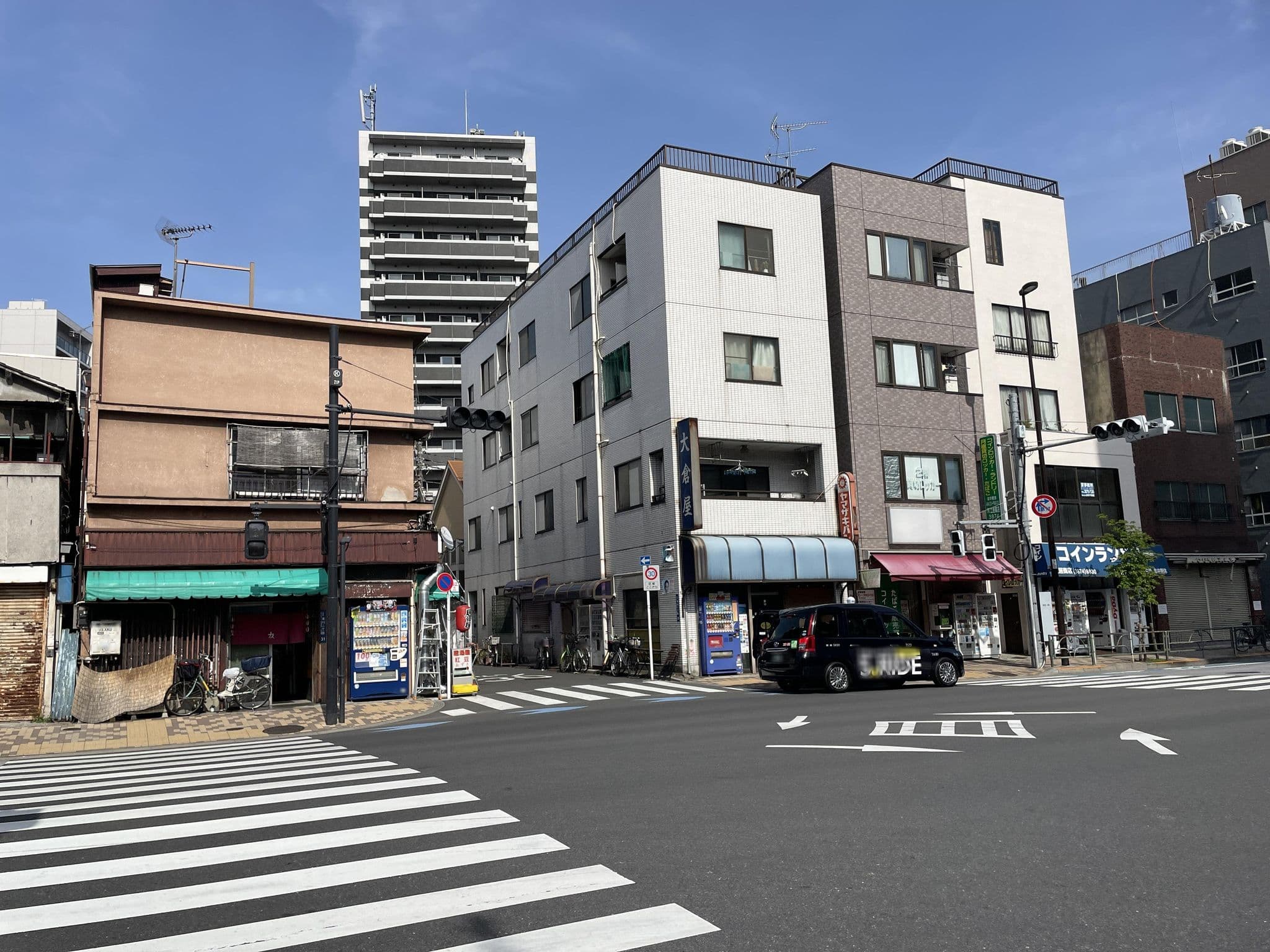 Street view near Hotelアクセラ, Senzoku — © musashino5 (CC BY-SA · Mapillary)