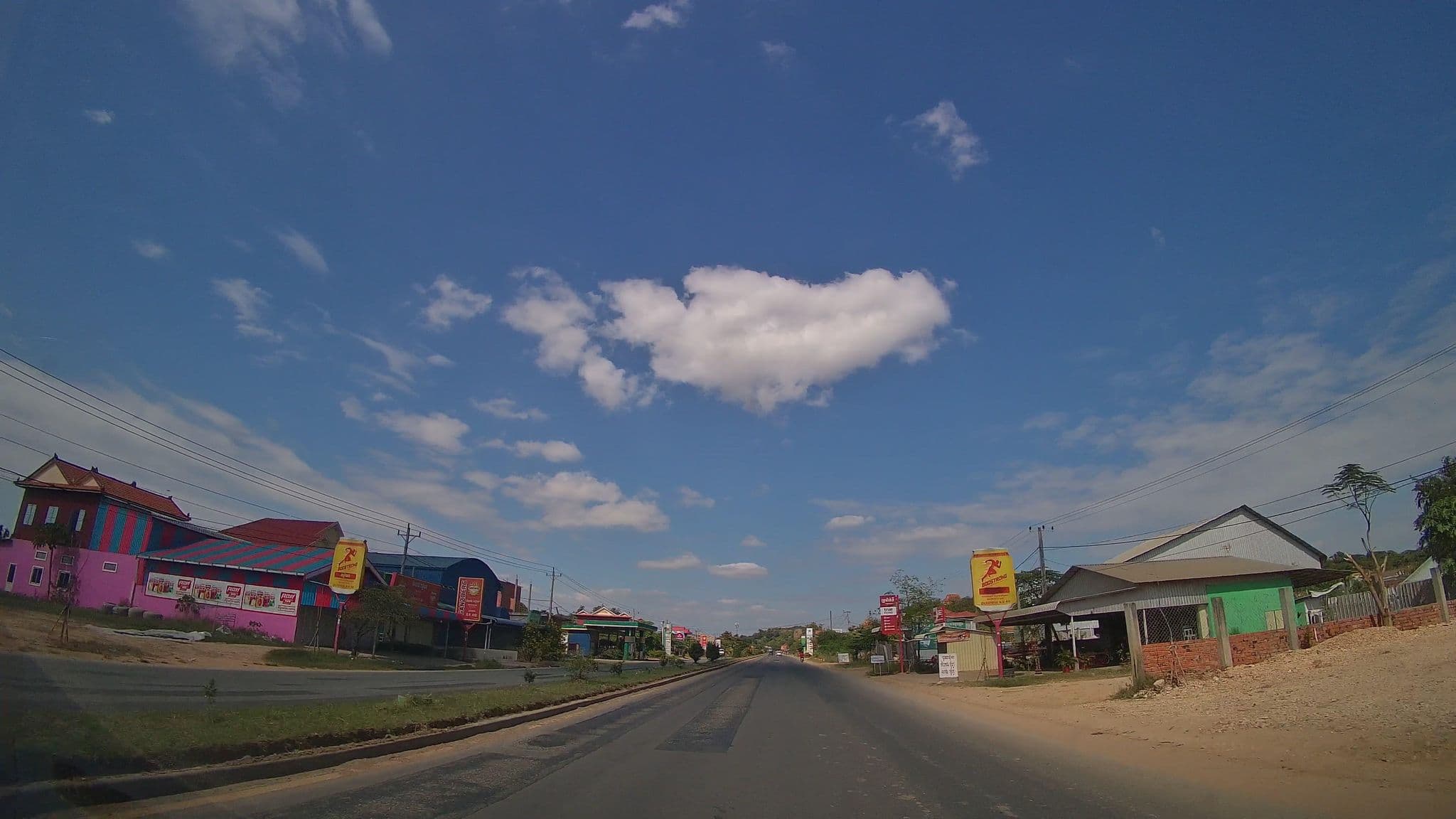 Street view near Phnom Thom Mean Leap Guesthouse, Chealea — © ThailandCambodia (CC BY-SA · Mapillary)