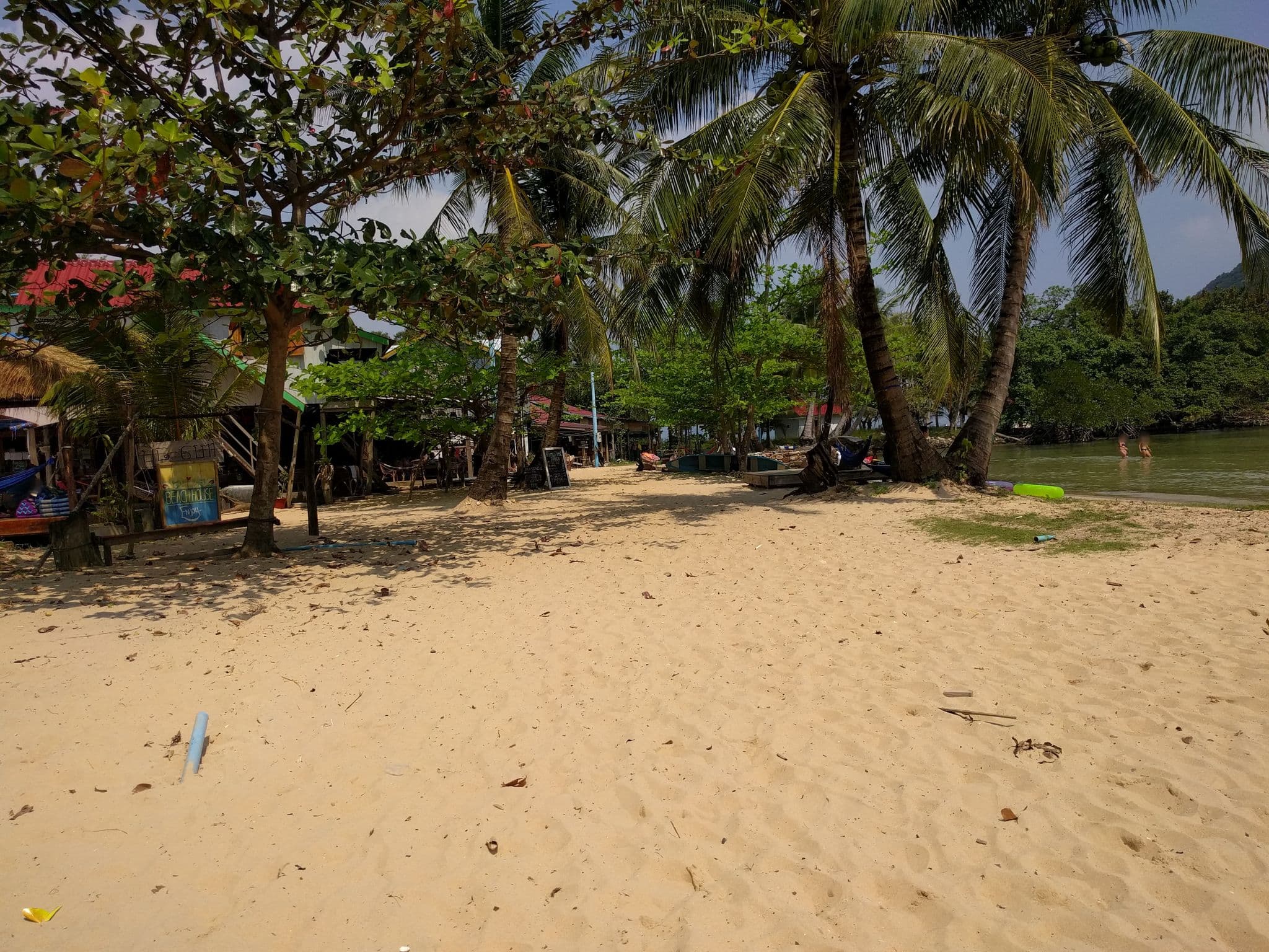 Street view near Sok Mean Bungalow, Sihanoukville